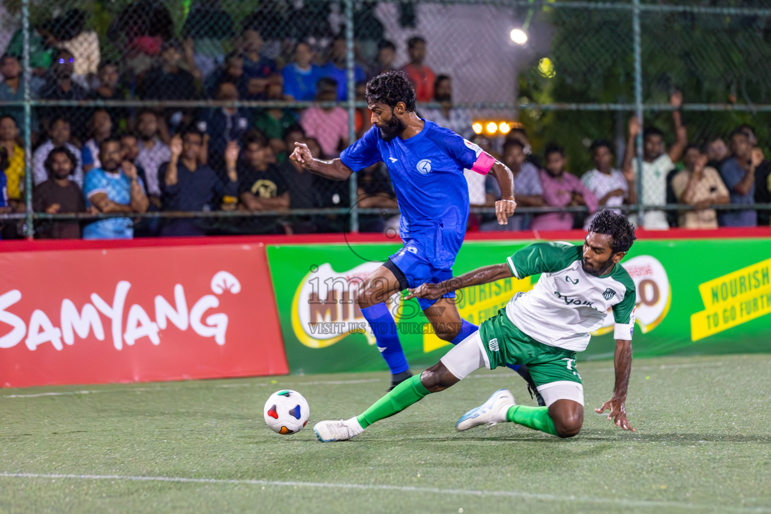 Team Allied vs Club HDC in Club Maldives Cup 2024 held in Rehendi Futsal Ground, Hulhumale', Maldives on Friday, 27th September 2024. 
Photos: Hassan Simah / images.mv