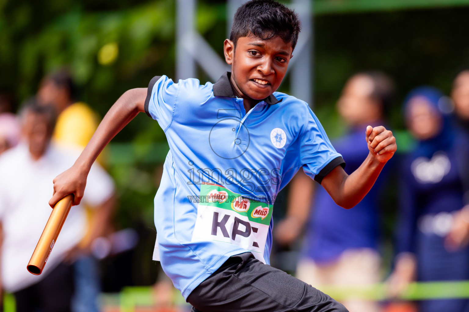 Day 6 of Inter-school Athletics Championship 2025 held in Ekuveni Synthetic Track, Male', Maldives on Sunday, 12th October 2025. Photos by: Nausham Waheed / Images.mv