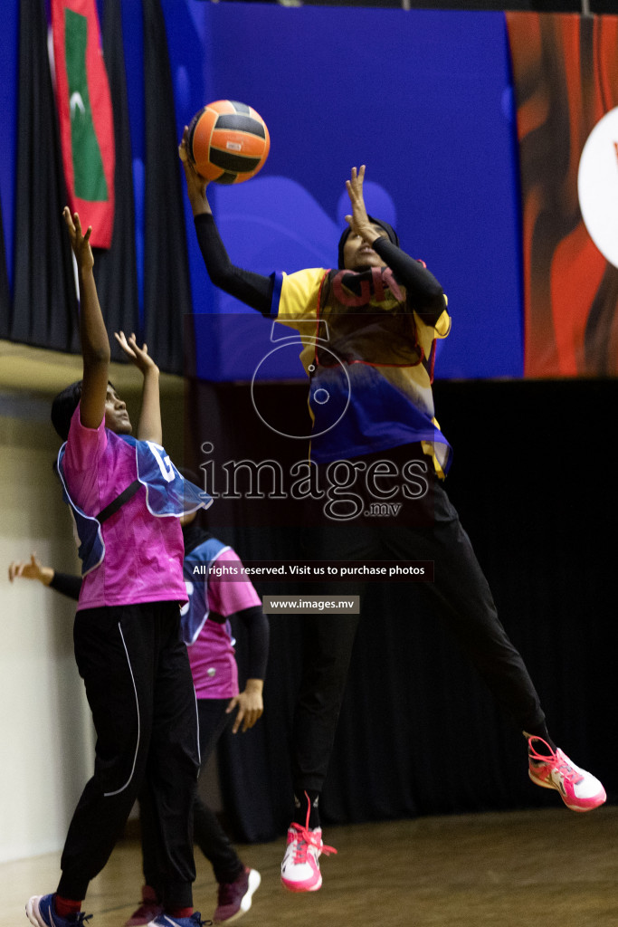 Sports Club Shinning Star vs Kulhudhuffushi in the Milo National Netball Tournament 2022 on 19 July 2022, held in Social Center, Male', Maldives. Photographer: Shuu / Images.mv