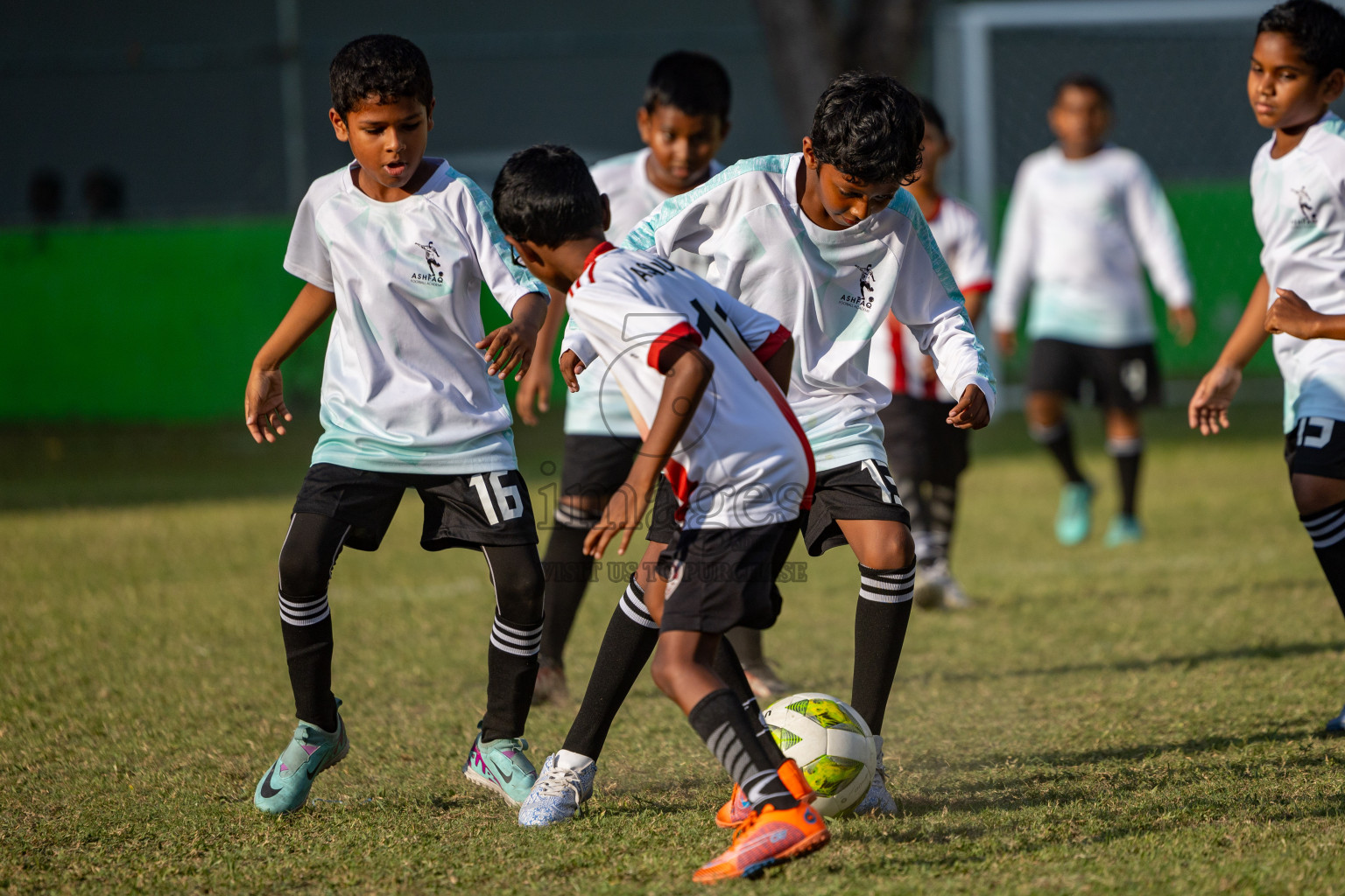Day 2 of MILO Academy Championship 2025 was held on Friday, 14th February 2025 in Henveiru Stadium. 
Photos: Hassan Simah / Images.mv