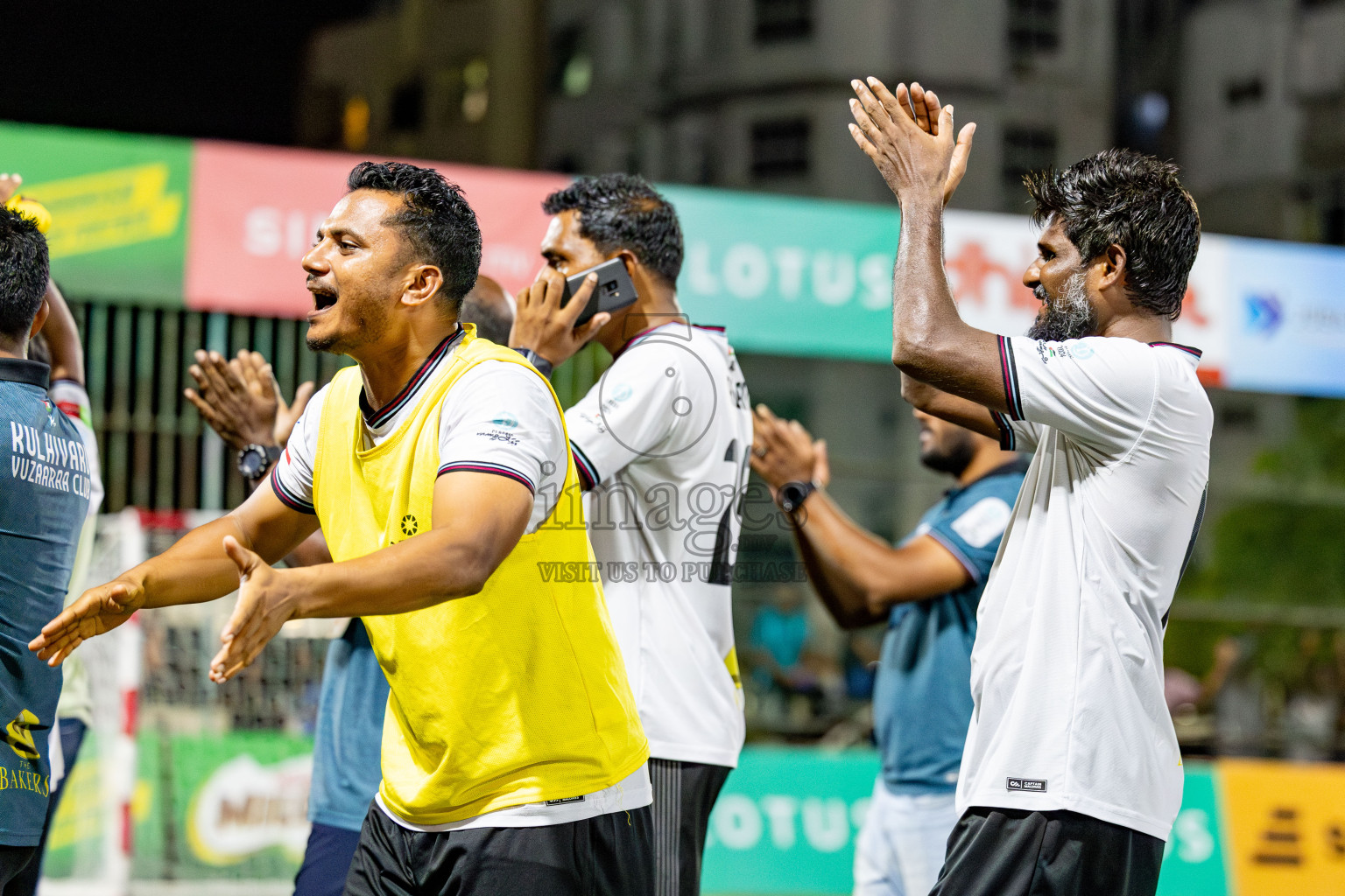 TEAM BADHAHI vs KULHIVARU VUZARA CLUB in the Semi-finals of Club Maldives Classic 2024 held in Rehendi Futsal Ground, Hulhumale', Maldives on Tuesday, 19th September 2024. 
Photos: Ismail Thoriq / images.mv