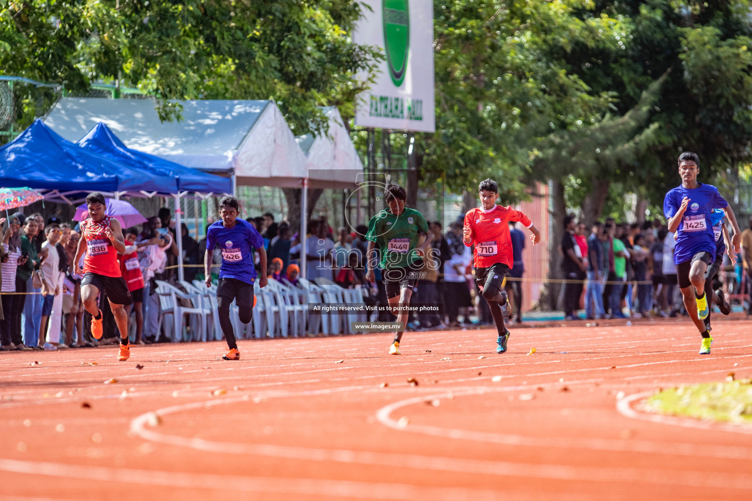 Day 1 of Inter-School Athletics Championship held in Male', Maldives on 22nd May 2022. Photos by: Nausham Waheed / images.mv