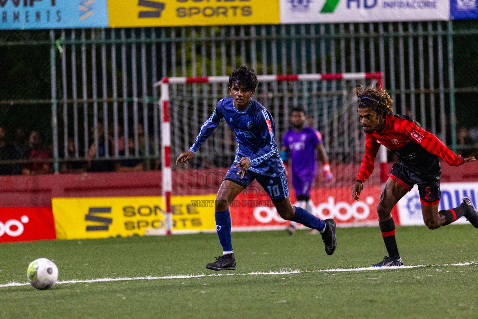 AA Mathiveri vs AA Bodufolhudhoo in Day 6 of Golden Futsal Challenge 2024 was held on Saturday, 20th January 2024, in Hulhumale', Maldives
Photos: Ismail Thoriq / images.mv