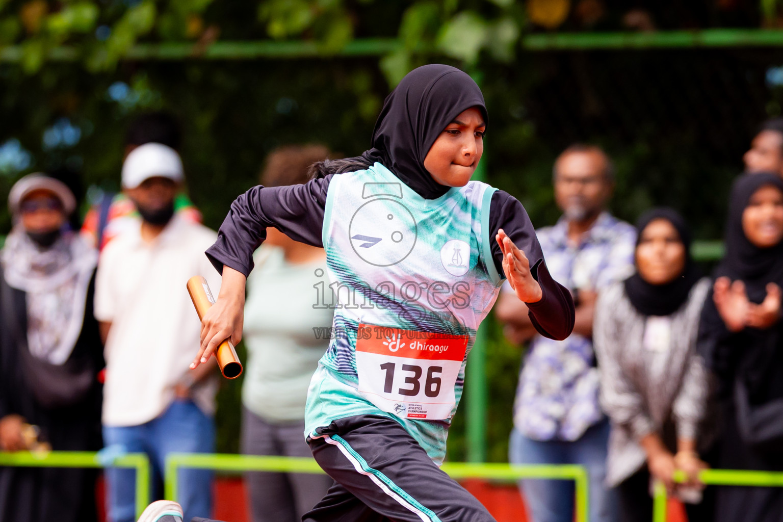 Day 6 of Inter-school Athletics Championship 2025 held in Ekuveni Synthetic Track, Male', Maldives on Sunday, 12th October 2025. Photos by: Nausham Waheed / Images.mv