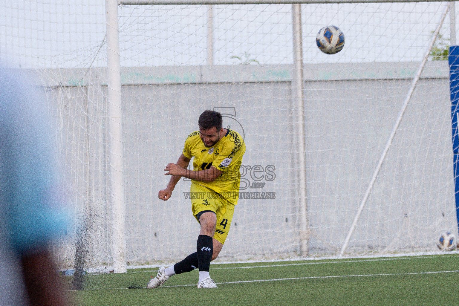 Final Match Irumathi Sports VS Velaa Sports Club in Day 9 of Eydhafushi Cup 2025 held in Eydhafushi Football Stadium at B. Eydhafushi, Maldives on Monday, 15th September 2025. Photos: Arif Rasheed / images.mv