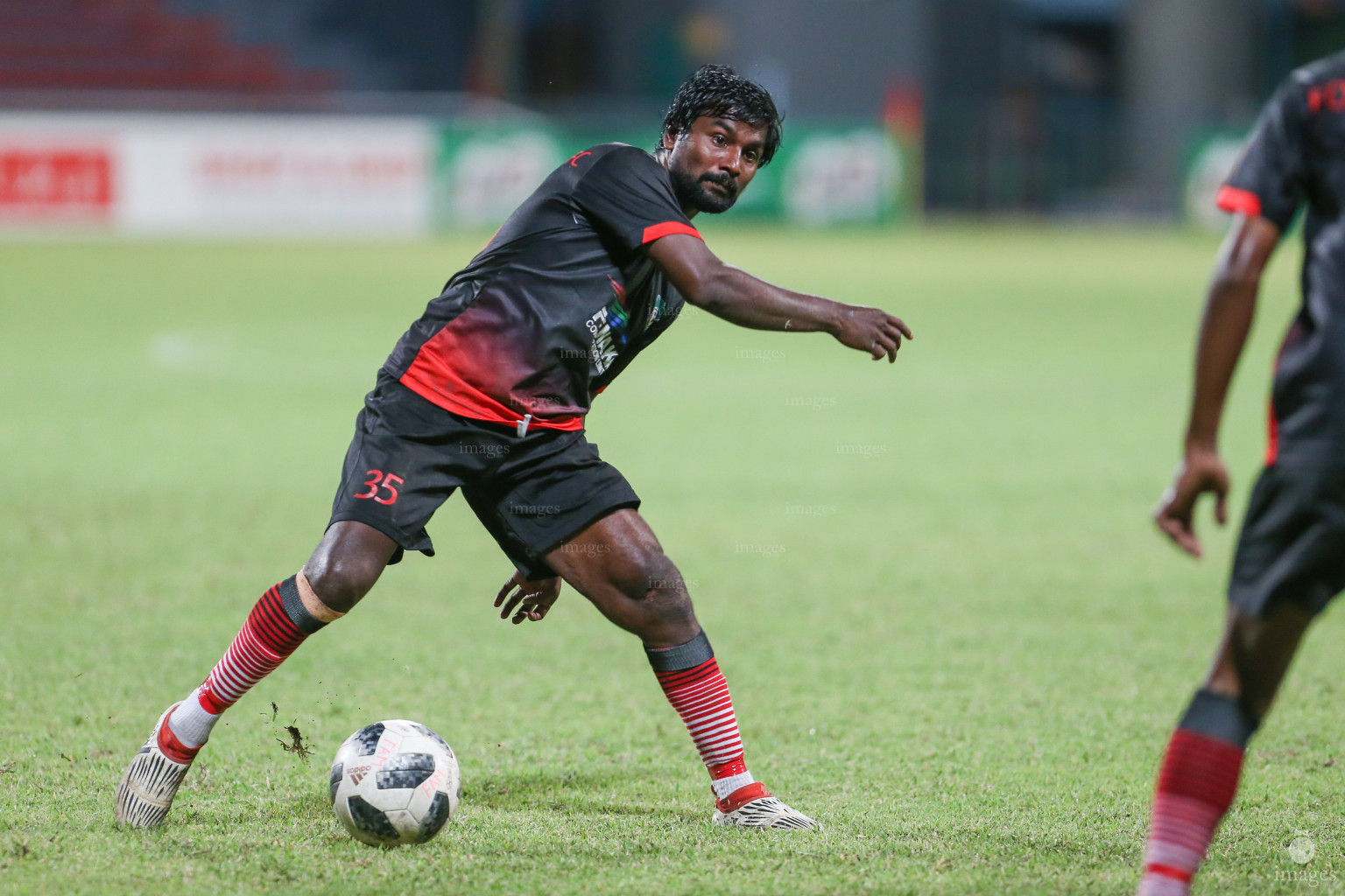 Dhiraagu Dhivehi Premier League 2018Fehendhoo vs Foakaidhoo, Male' Maldives, Thursday, September 27, 2018 (Images.mv Photo/Suadh Abdul Sattar)