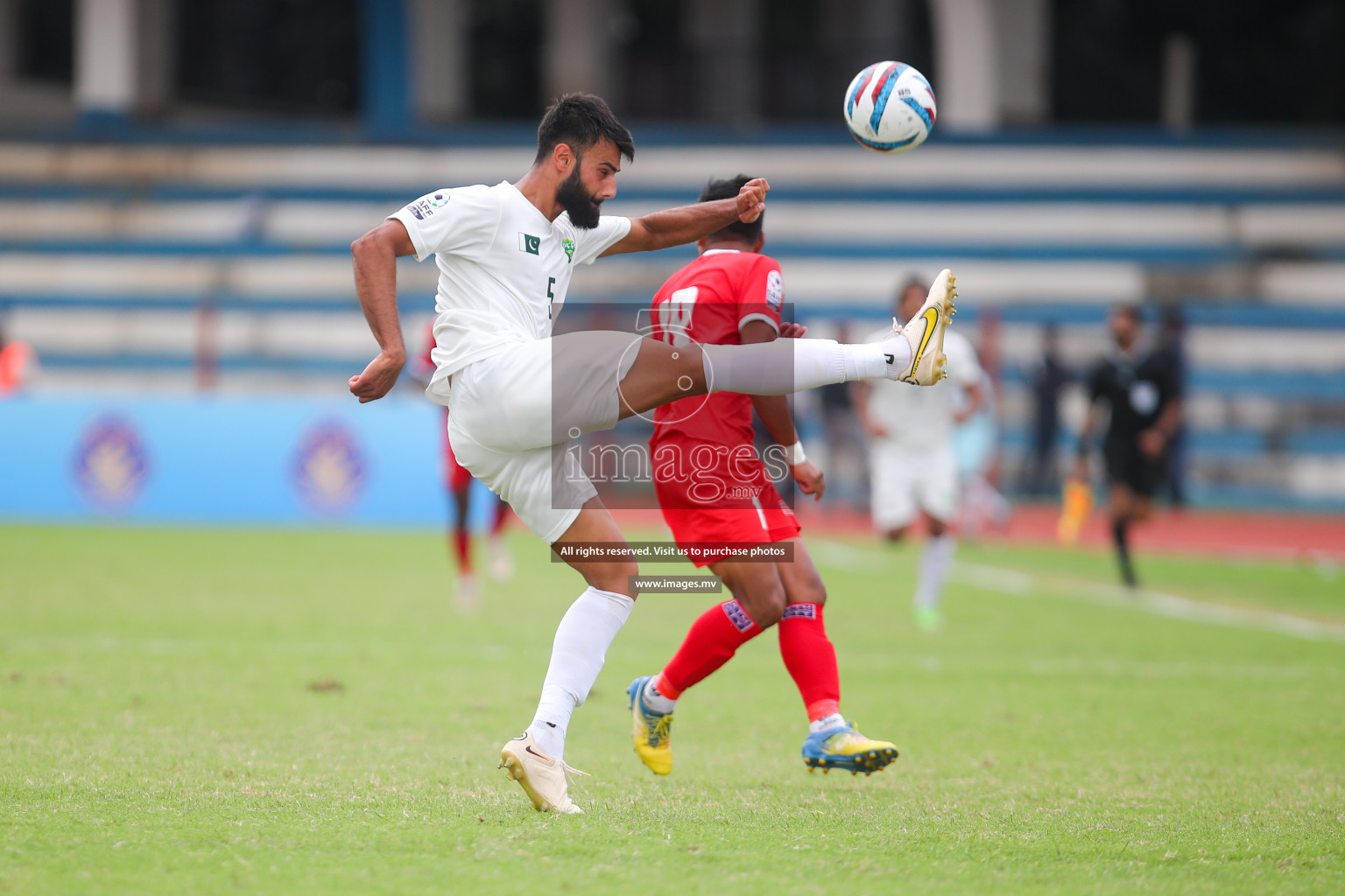 Nepal vs Pakistan in SAFF Championship 2023 held in Sree Kanteerava Stadium, Bengaluru, India, on Tuesday, 27th June 2023. Photos: Nausham Waheed, Hassan Simah / images.mv