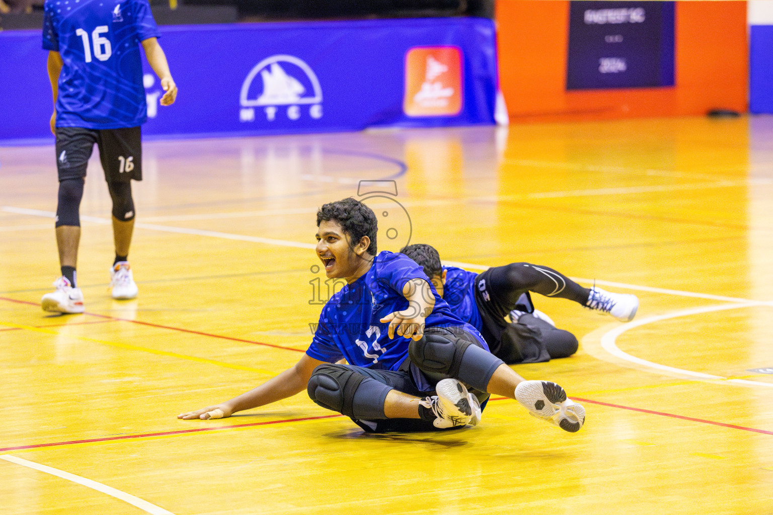 ADh Maamigili vs Male' City in the Finals of MILO Raajje Volley Junior Championship 2025 (U16 Boys) was held in Social Center Indoor Hall, Maldives on Saturday, 27th September 2025. Photos: Ismail Thoriq / images.mv