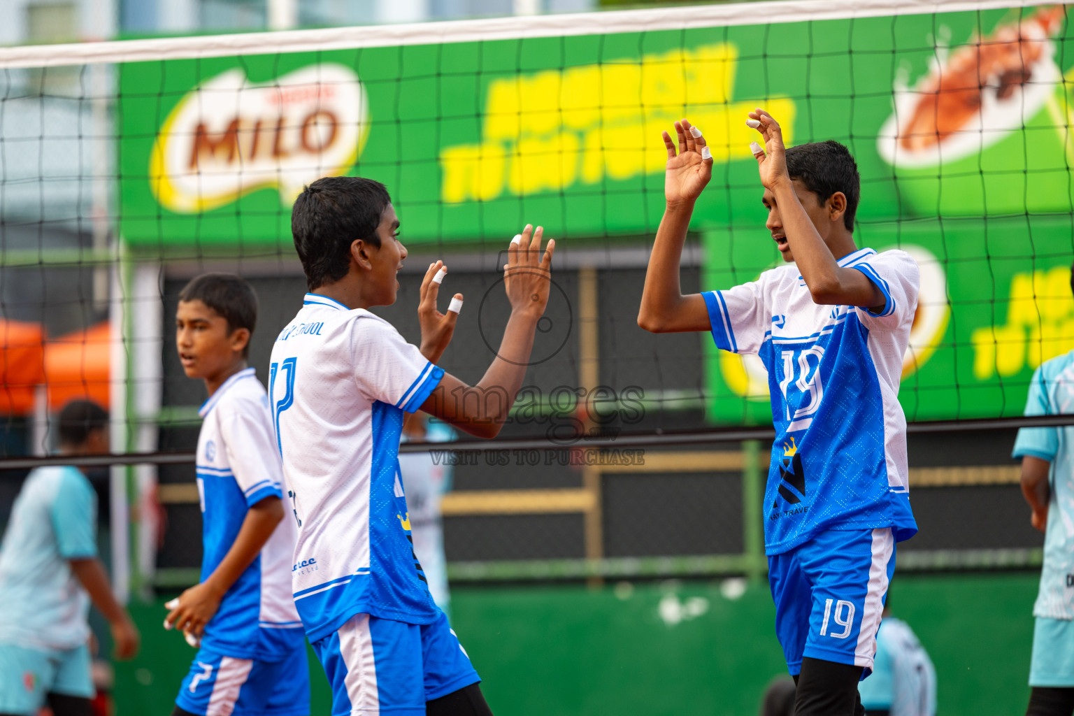 Day 5 of Interschool Volleyball Tournament 2024 was held in Ekuveni Volleyball Court at Male', Maldives on Wednesday, 27th November 2024.
Photos: Ismail Thoriq / images.mv