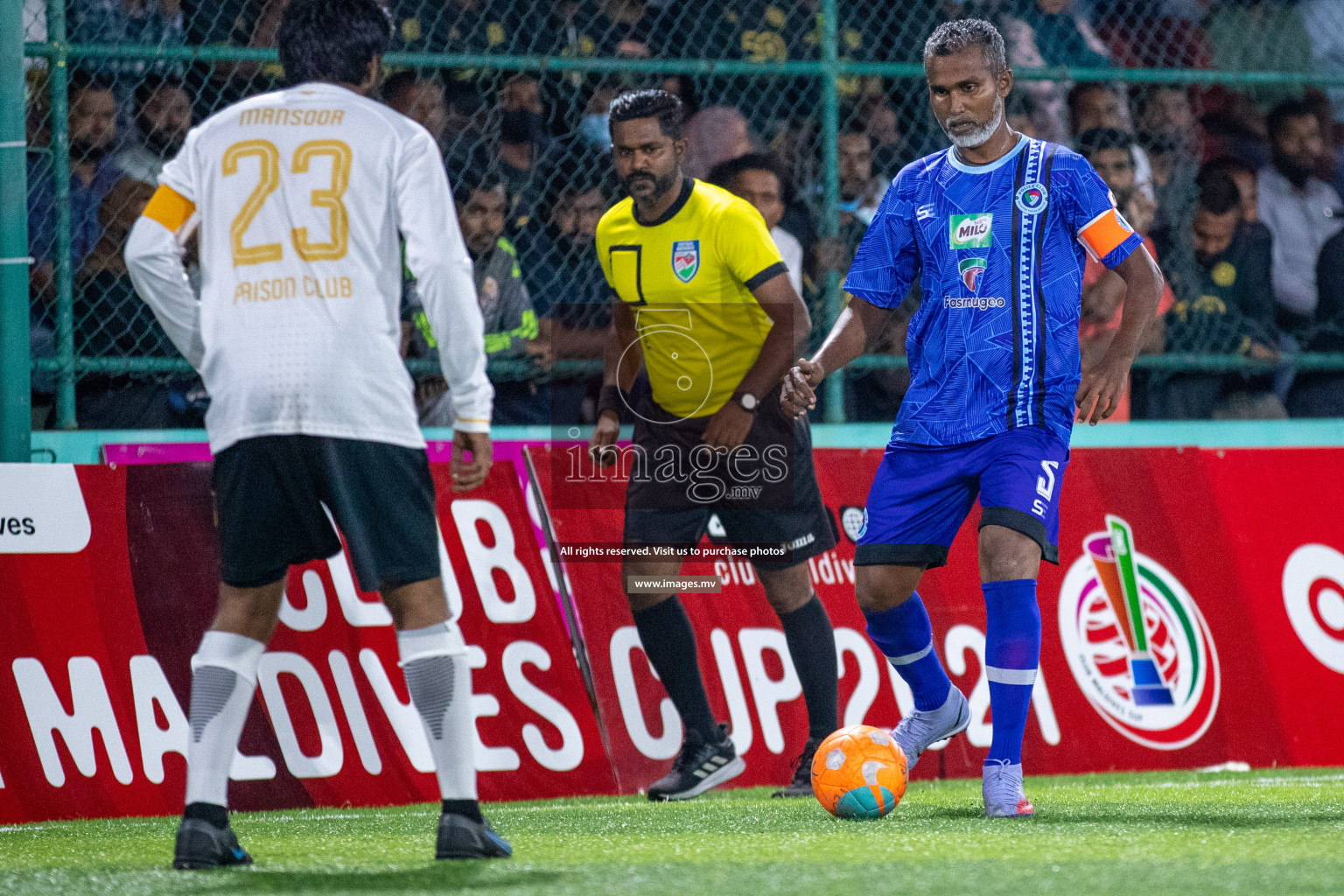 Club Maldives 2021 Round of 16 (Day 1) held at Hulhumale;, on 8th December 2021 Photos: Ismail Thoriq / images.mv