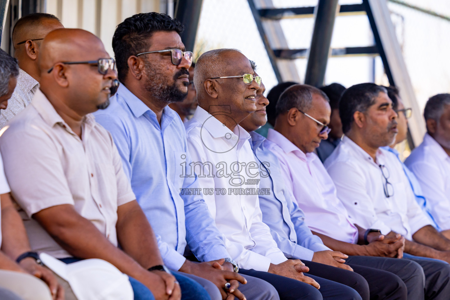 Dhonfanu vs Eydhafushi in Day 1 of Better in Baa Futsal Fiesta 2025 Woman's division held in B. Eydhafushi, Maldives on Wednesday, 5th November 2025. Photos: Nausham Waheed / images.mv