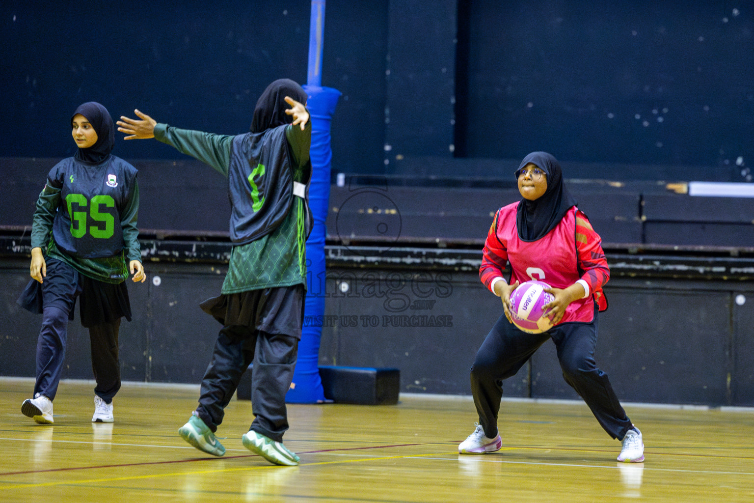 Day 2 of Inter-School Netball Tournament 2025 was held in Social Center Indoor Hall on Sunday, 19th October 2025.
Photos: Ismail Thoriq / images.mv