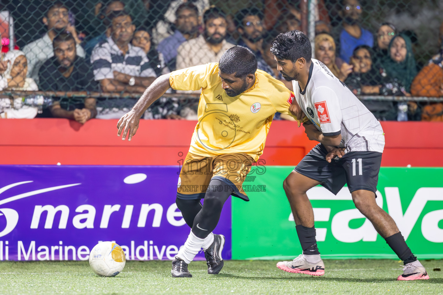 N Holhudhoo vs N Miladhoo in Noonu Atoll Final in Day 24 of Golden Futsal Challenge 2025 was held on Tuesday , 28th January 2025, in Hulhumale', Maldives. Photos: Ismail Thoriq / images.mv