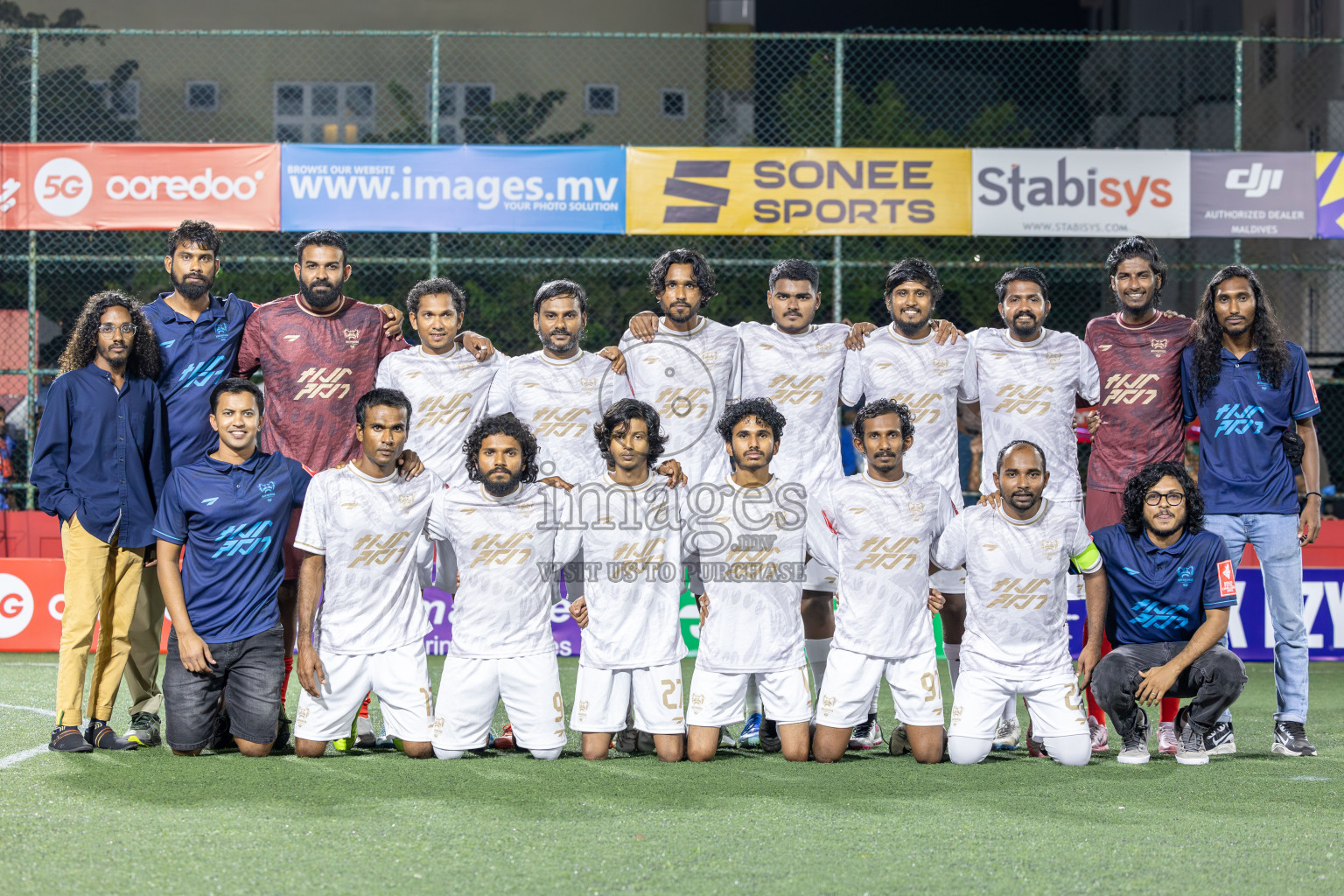 HDh Nolhivaranfaru vs HDh Makunudhoo in Day 1 of Golden Futsal Challenge 2025 on Sunday, 5th January 2025, in Hulhumale', Maldives
Photos: Ismail Thoriq / images.mv