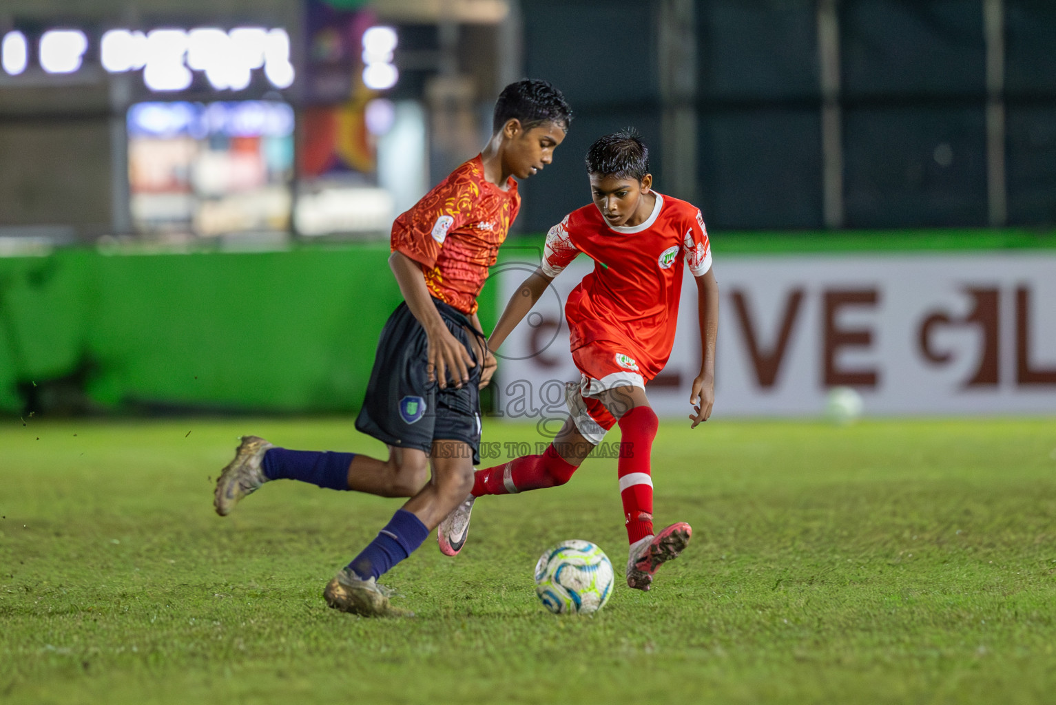 SUS vs Huriyya (U12) in Dhivehi Youth League 2024 - Day 2. Matches held at Henveiru Stadium on 22nd November 2024 , Friday. Photos: Shuu Abdul Sattar/ Images.mv