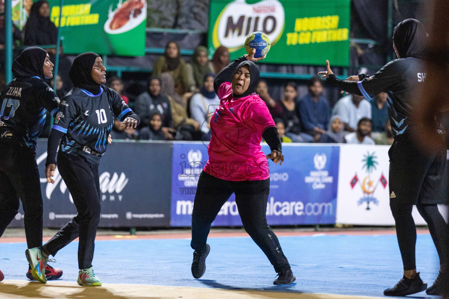 Day 18 of 10th National Handball Tournament 2023, held in Handball ground, Male', Maldives on Sunday, 17th December 2023 Photos: Nausham Waheed/ Images.mv