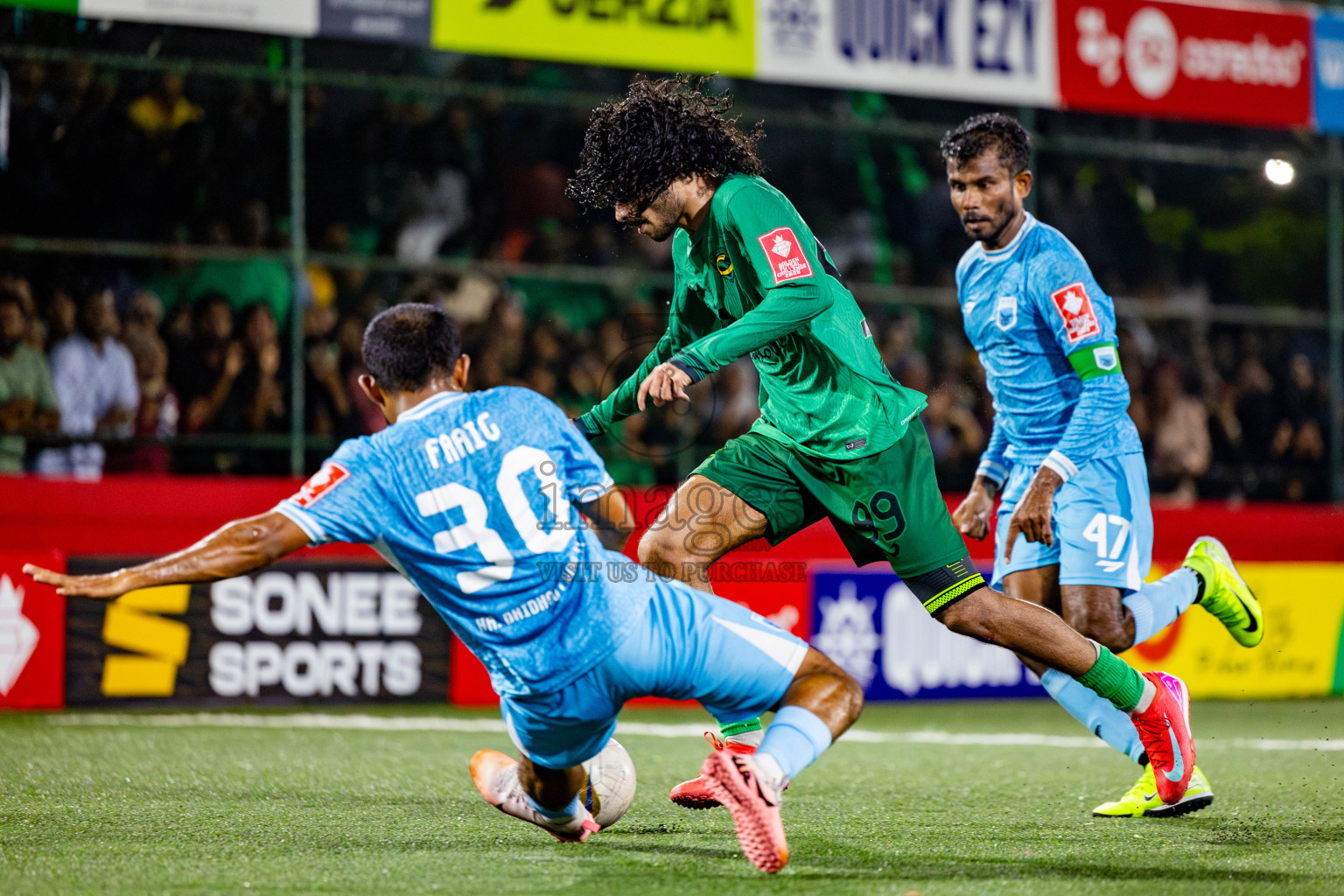HA Dhidhdhoo vs HA Vashafaru in Haa Alif Atoll Finals Day 28 of Golden Futsal Challenge 2025 was held on Saturday , 1st February 2025, in Hulhumale', Maldives. Photos: Nausham Waheed / images.mv
