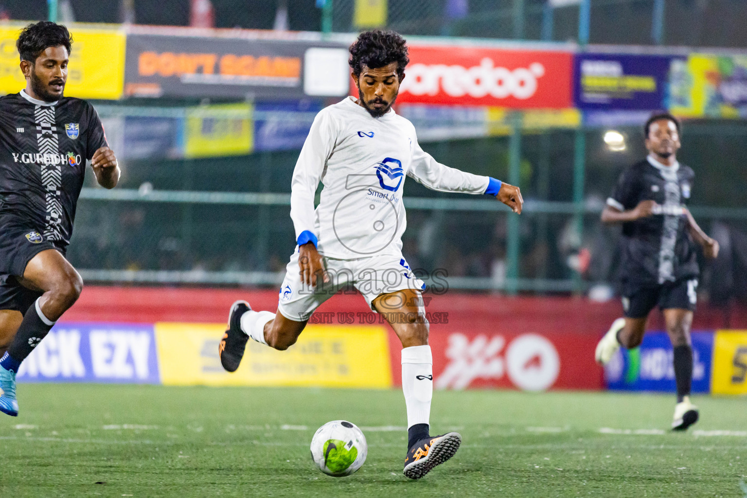 K Gaafaru vs K Guraidhoo in Day 28 of Golden Futsal Challenge 2024 was held on Sunday , 11th February 2024 in Hulhumale', Maldives Photos: Nausham Waheed / images.mv