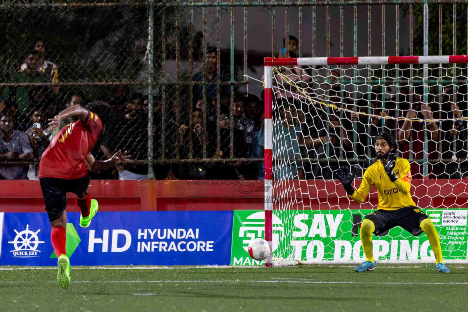 L. Gan VS B. Eydhafushi in the Finals of Golden Futsal Challenge 2024 which was held on Thursday, 7th March 2024, in Hulhumale', Maldives. 
Photos: Hassan Simah / images.mv