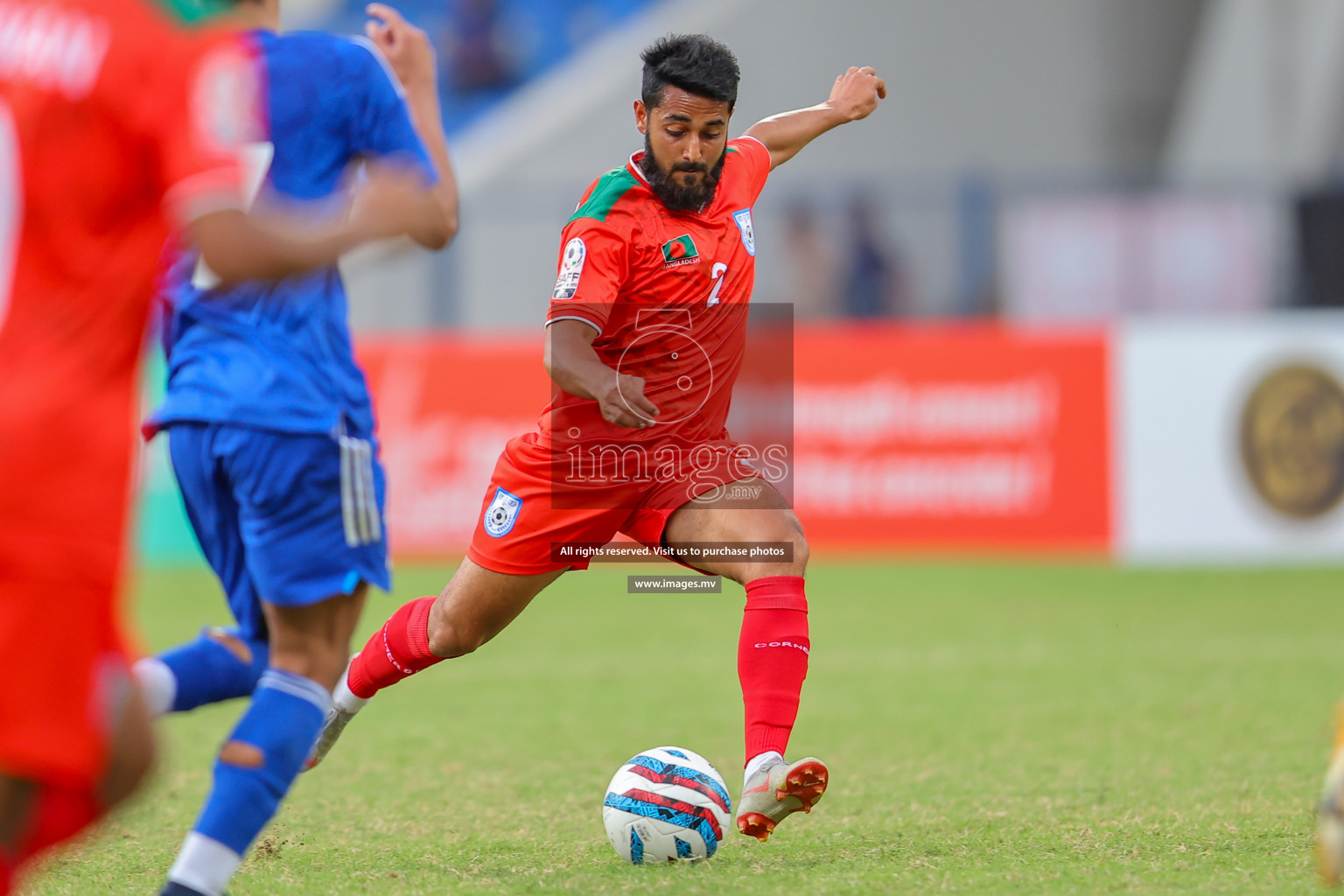 Kuwait vs Bangladesh in the Semi-final of SAFF Championship 2023 held in Sree Kanteerava Stadium, Bengaluru, India, on Saturday, 1st July 2023. Photos: Nausham Waheed, Hassan Simah / images.mv