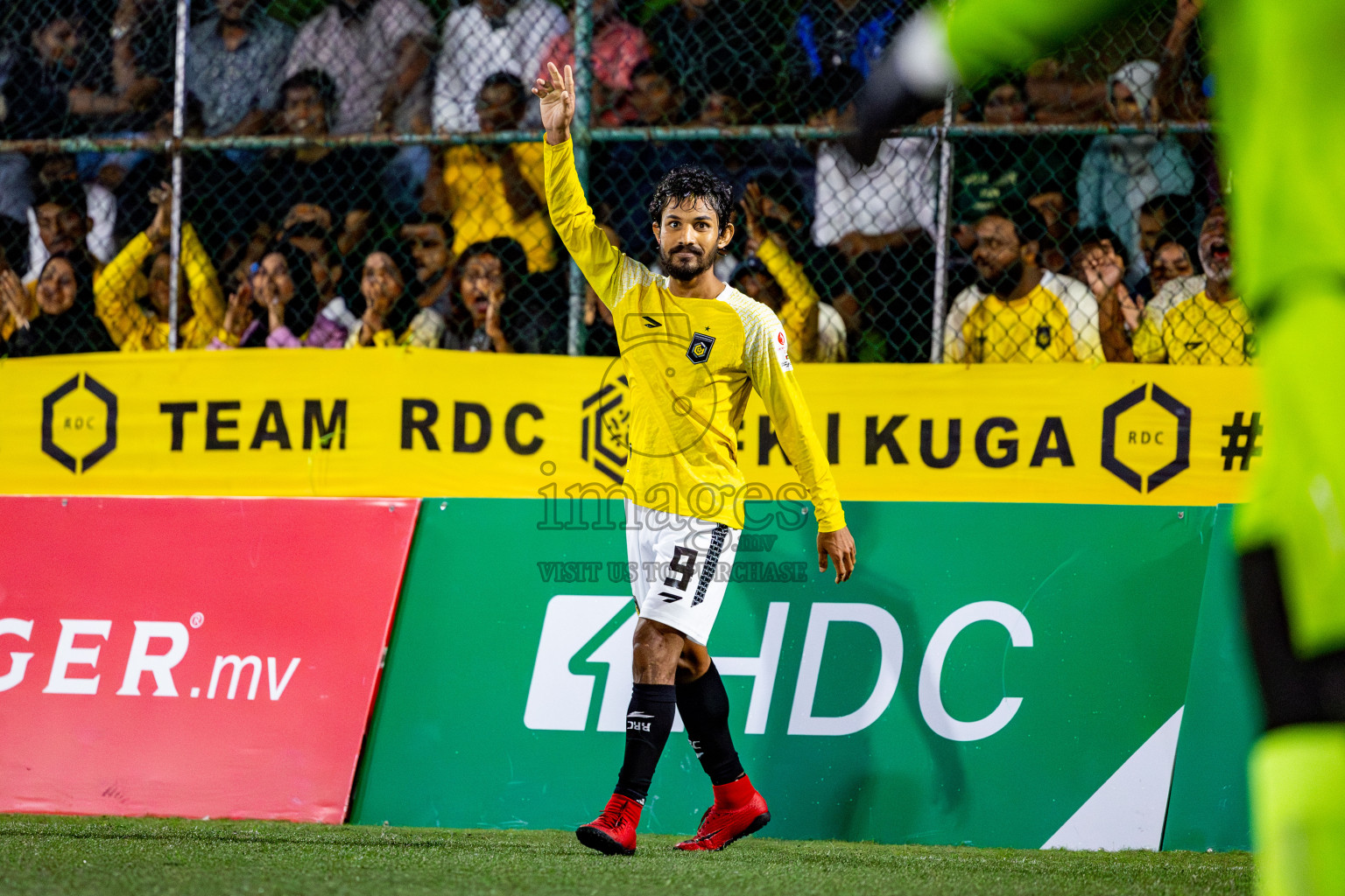 Dhiraagu vs RRC in Quarter Finals of Club Maldives Cup 2024 held in Rehendi Futsal Ground, Hulhumale', Maldives on Friday, 11th October 2024. Photos: Nausham Waheed / images.mv