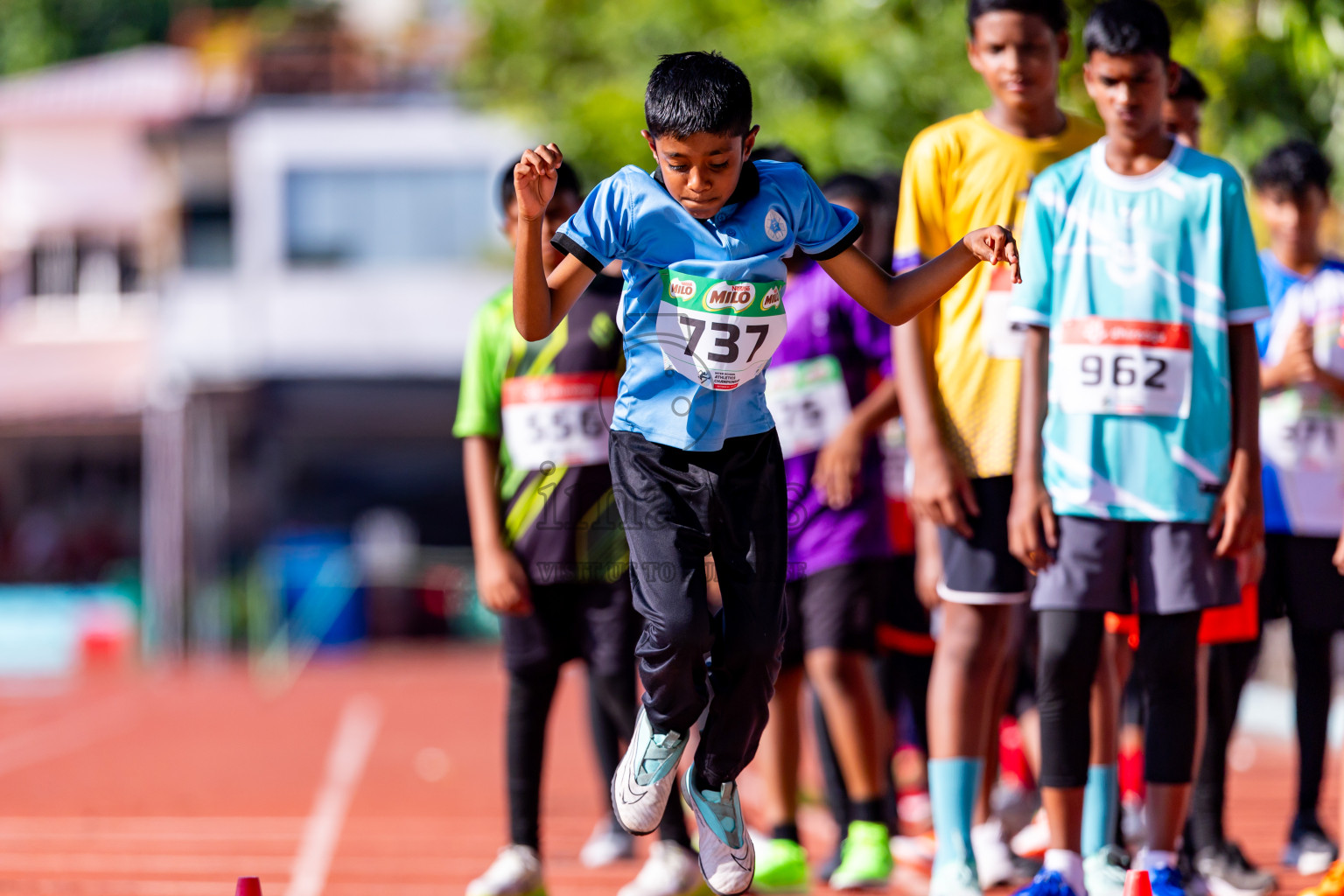 Day 1 of Inter-school Athletics Championship 2025 held in Ekuveni Synthetic Track, Male', Maldives on Monday, 06th October 2025. Photos by: Nausham Waheed / Images.mv