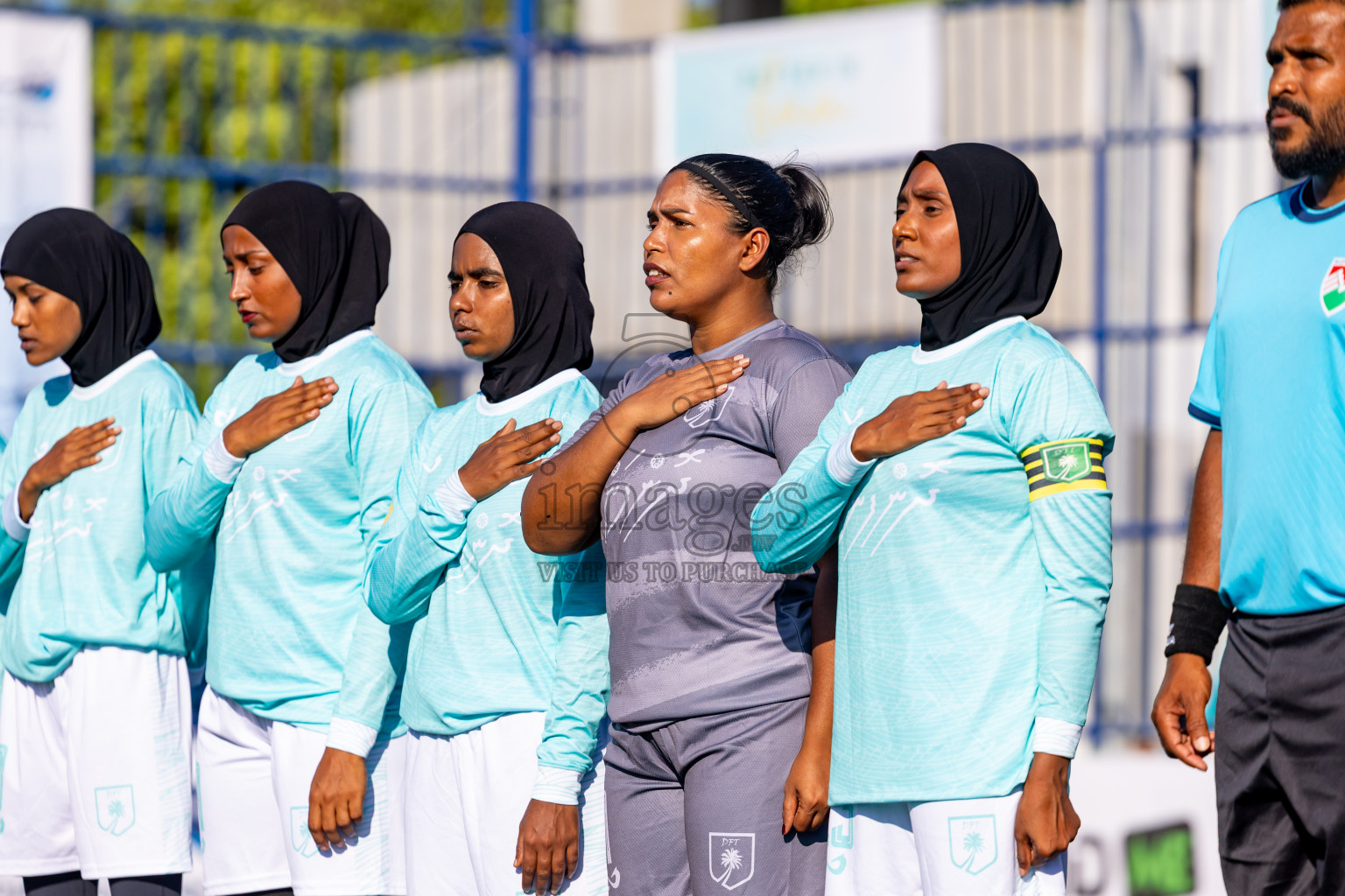 Dhonfanu vs Eydhafushi in Day 1 of Better in Baa Futsal Fiesta 2025 Woman's division held in B. Eydhafushi, Maldives on Wednesday, 5th November 2025. Photos: Nausham Waheed / images.mv