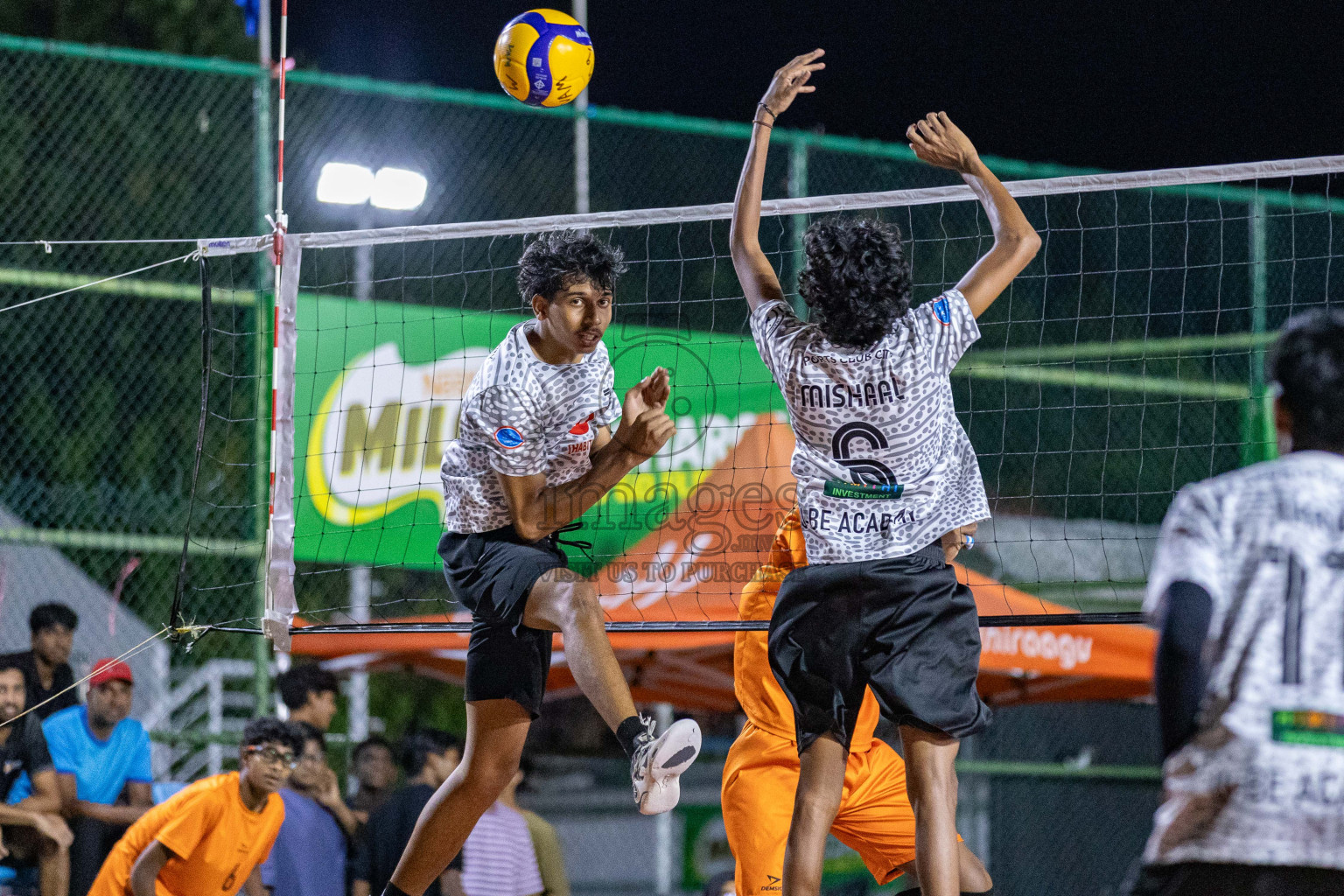 Sports Club Vision vs Sports Club City in Milo National Junior Volleyball Championship 2025 Day 3 was held on Monday, 24th November 2025 at Ekuveni Turf Court Male', Maldives. Photos: Areef Adam / images.mv