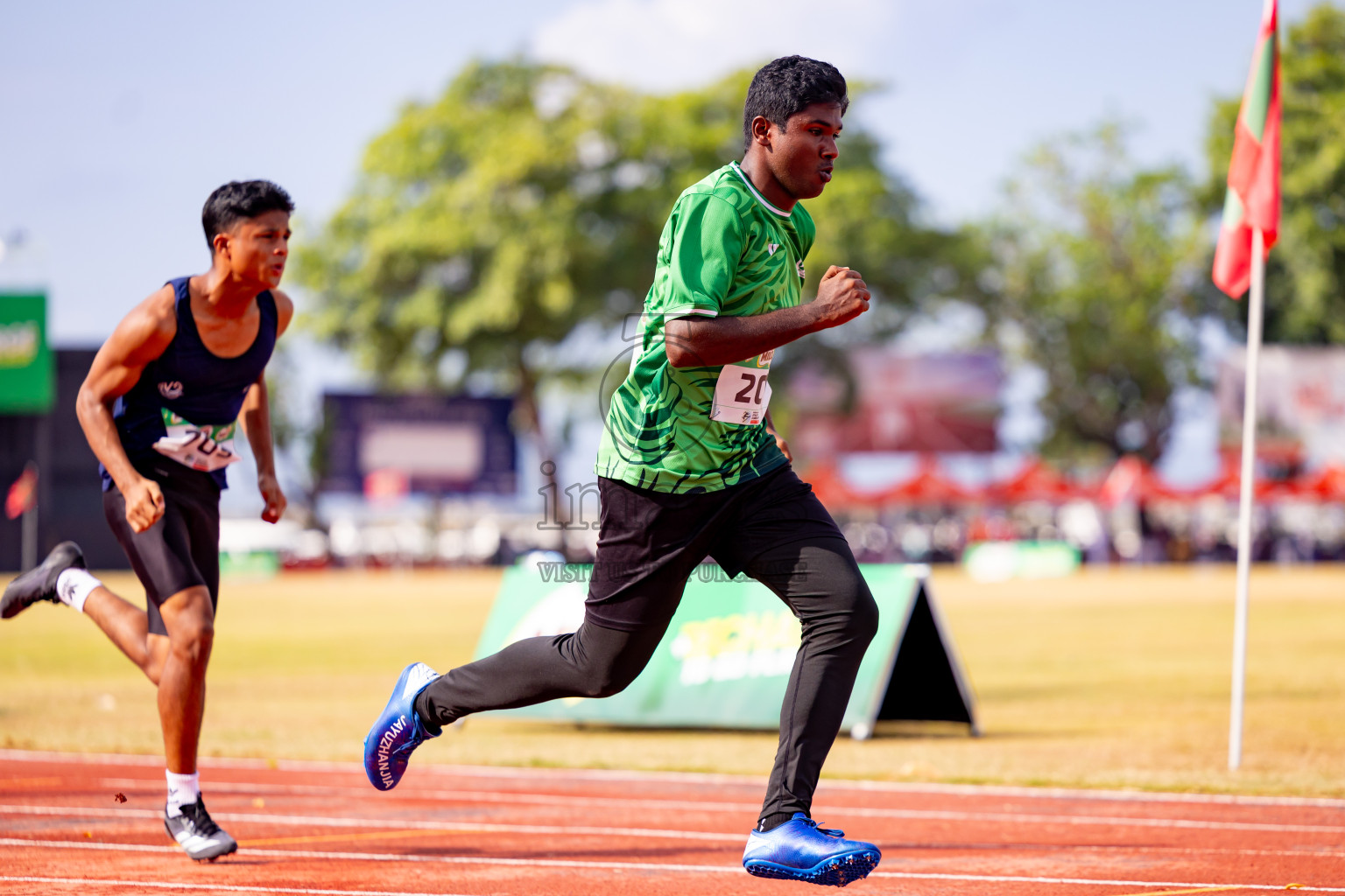 Day 4 of Inter-school Athletics Championship 2025 held in Ekuveni Synthetic Track, Male', Maldives on Thursday, 09th October 2025. Photos by: Nausham Waheed / Images.mv