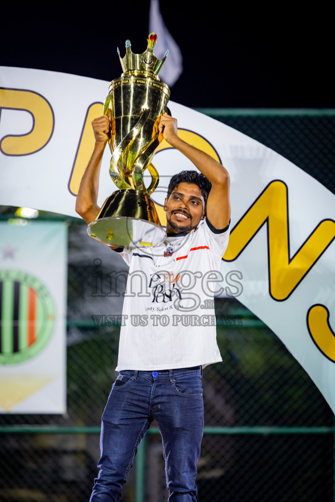 Ifhaams vs Dee Cee Jay SC in Final of Laamehi Dhiggaru Ekuveri Futsal Challenge 2025 was held on Tuesday, 29th July 2025, at Dhiggaru Futsal Ground, Dhiggaru, Maldives Photos: Nausham Waheed  / images.mv