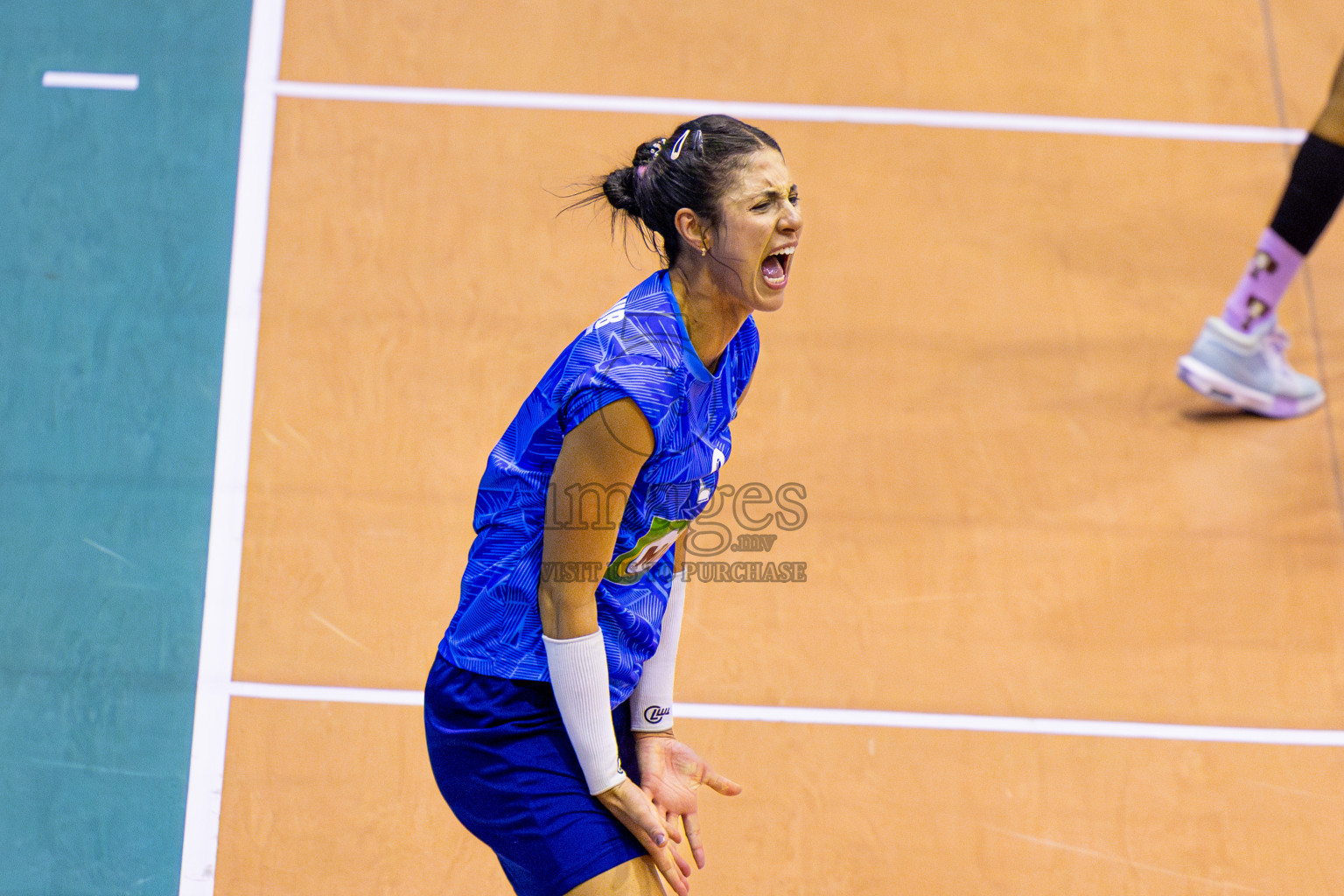 Police Club vs Club Wamco in the Final of Women's Division of National Volleyball League 2025 held in Male', Maldives on Sunday, 27th April 2025 at Social Center Indoor Hall Photos By: Nausham Waheed / images.mv