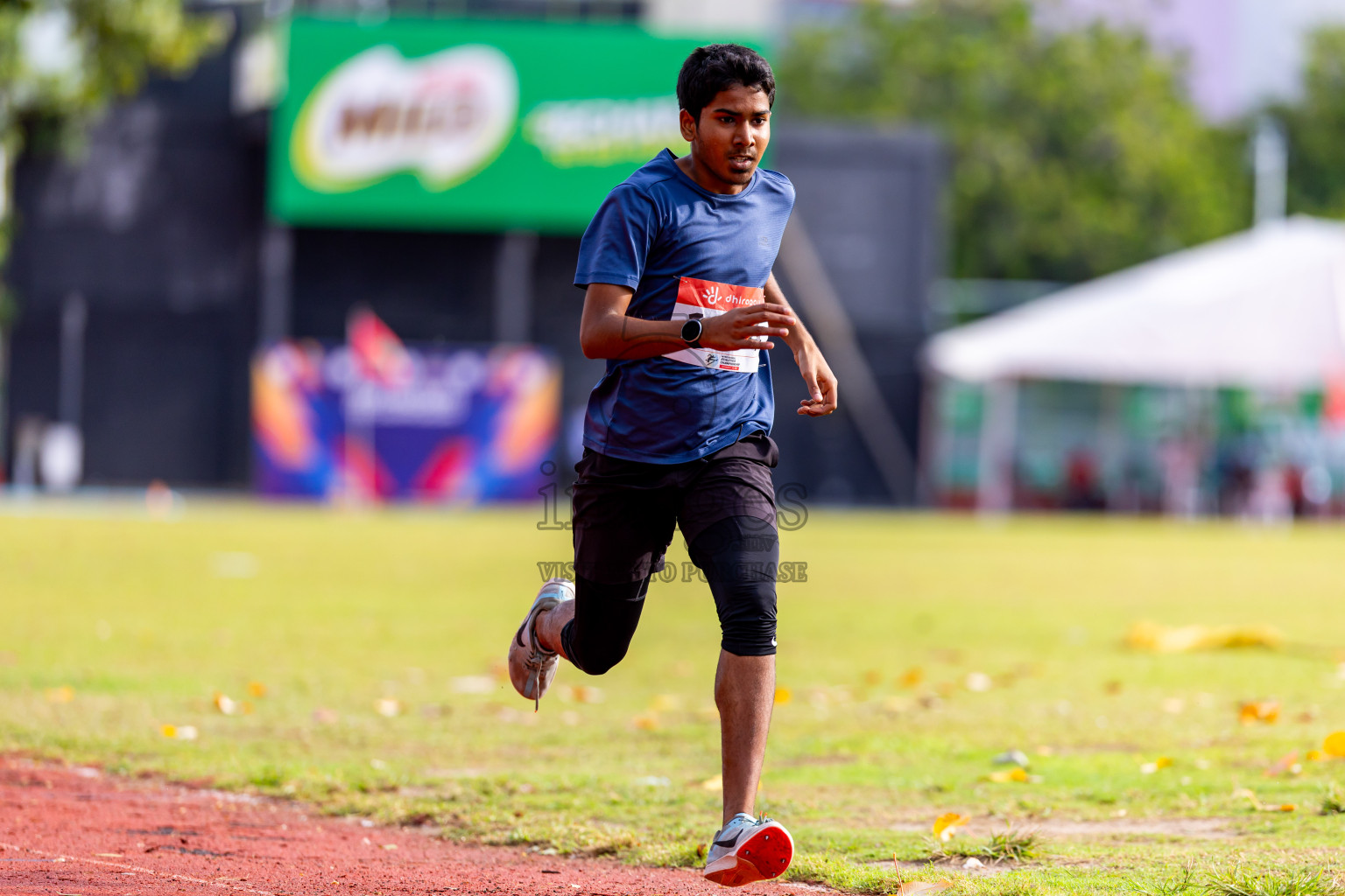 Day 5 of Inter-school Athletics Championship 2025 held in Ekuveni Synthetic Track, Male', Maldives on Saturday, 11th October 2025. Photos by: Nausham Waheed / Images.mv