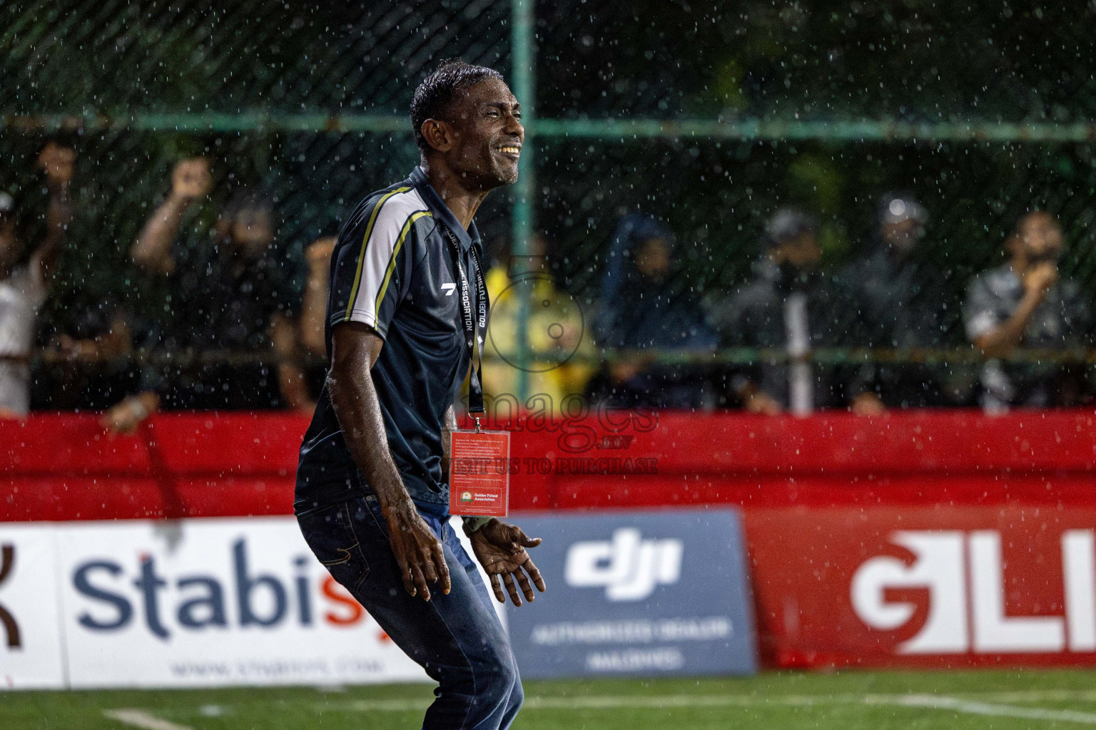 K Gulhi VS K Kaashidhoo on Day 20 of Golden Futsal Challenge 2025 was held on Friday, 24 January 2025, in Hulhumale', Maldives. 
Photos: Hassan Simah / images.mv