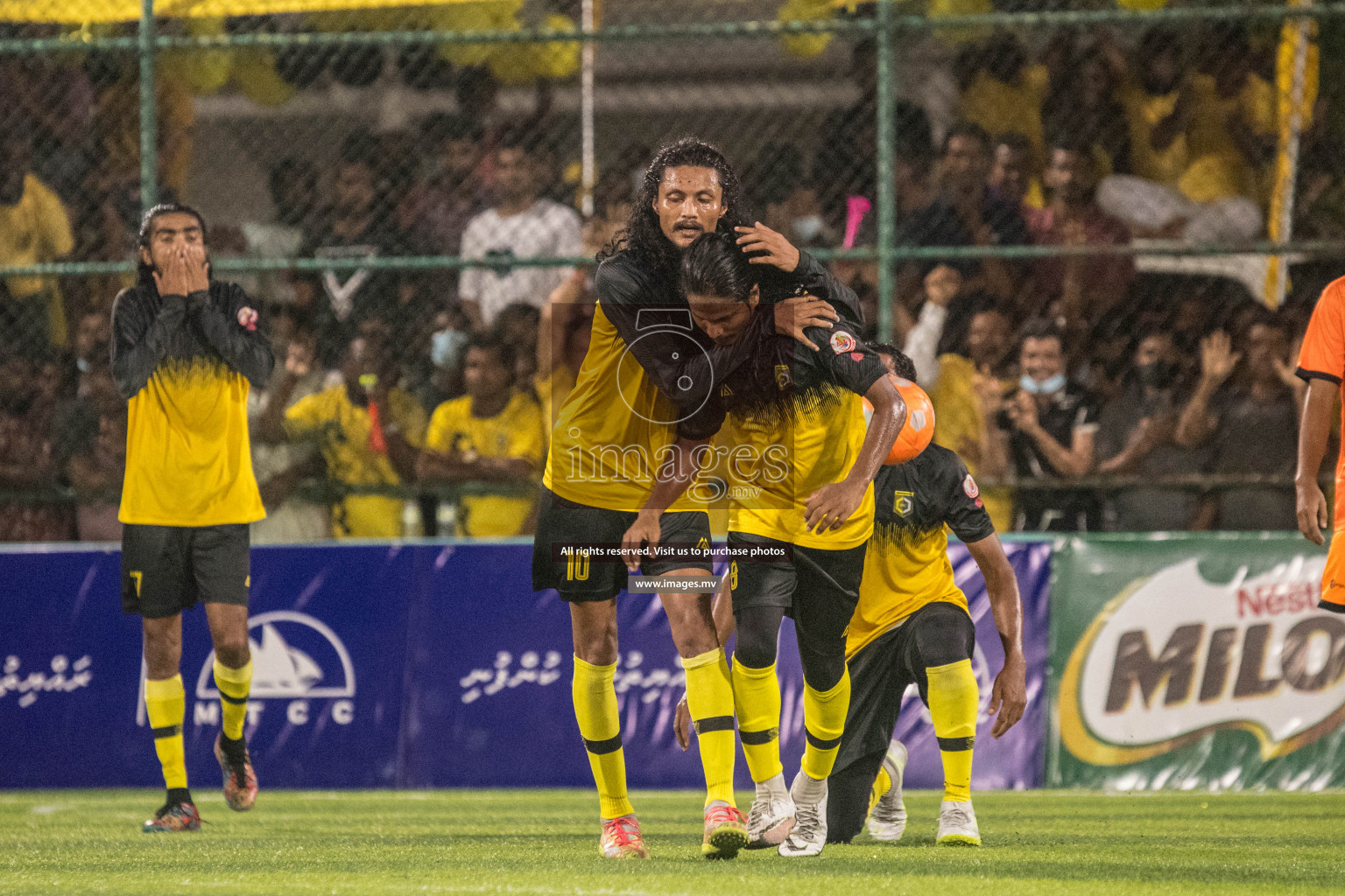 RRC Vs FSM in the Semi Finals of Club Maldives 2021 held in Hulhumale, Maldives on 19 December 2021. Photos: Nausham Waheed / images.mv