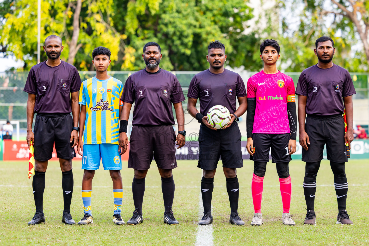 Under 14 United Victory vs Valancia on day 3 of Dhivehi Youth League 2024 held at Henveiru Stadium on Saturday, 23rd November 2024. Photos: Nausham Waheed/ Images.mv