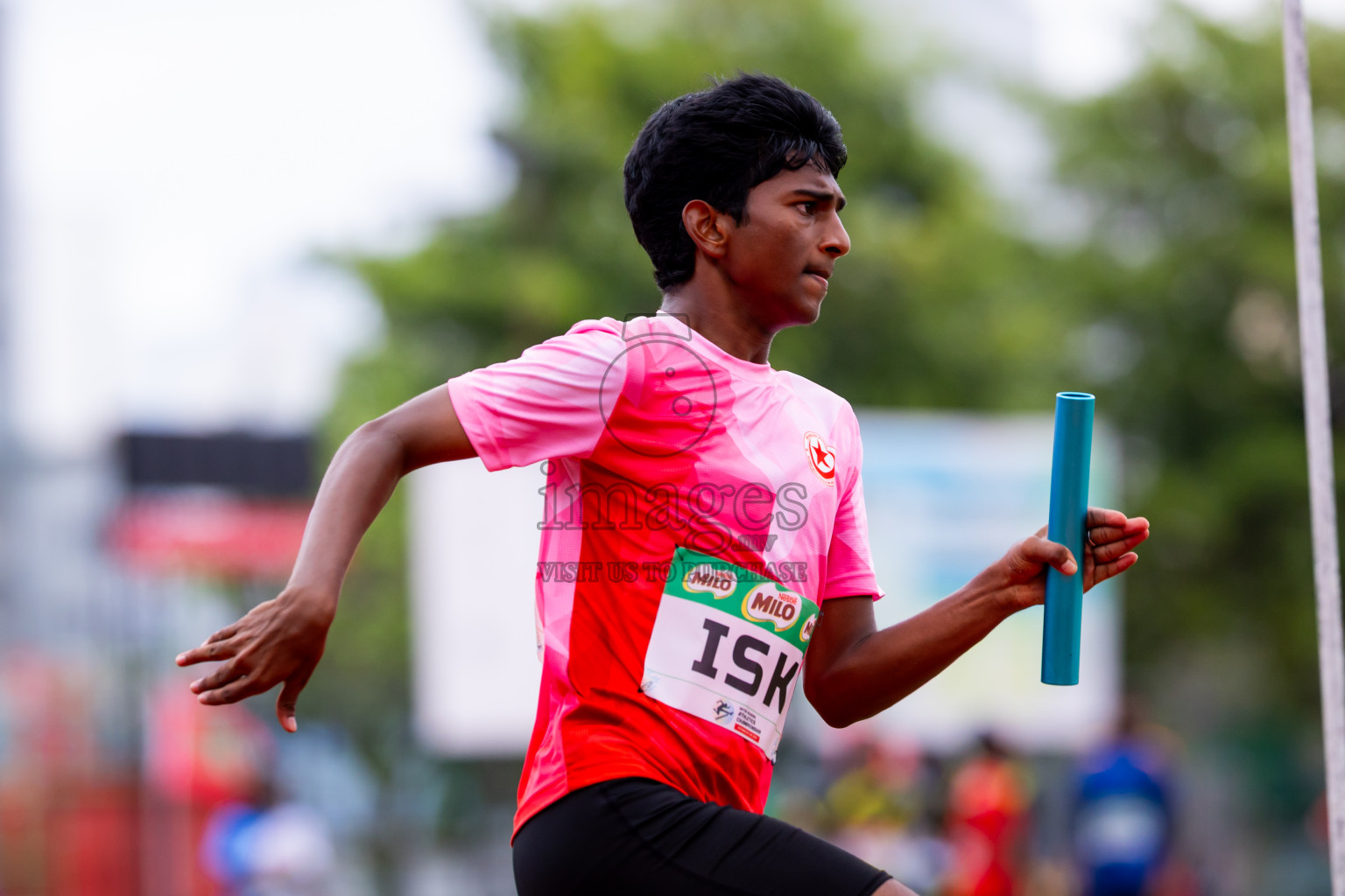 Day 6 of Inter-school Athletics Championship 2025 held in Ekuveni Synthetic Track, Male', Maldives on Sunday, 12th October 2025. Photos by: Nausham Waheed / Images.mv