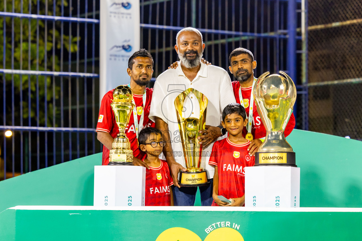 Closing Ceremony of Better in Baa Futsal Fiesta 2025 held in B. Eydhafushi, Maldives on Monday, 17th November 2025. Photos: Nausham Waheed / images.mv