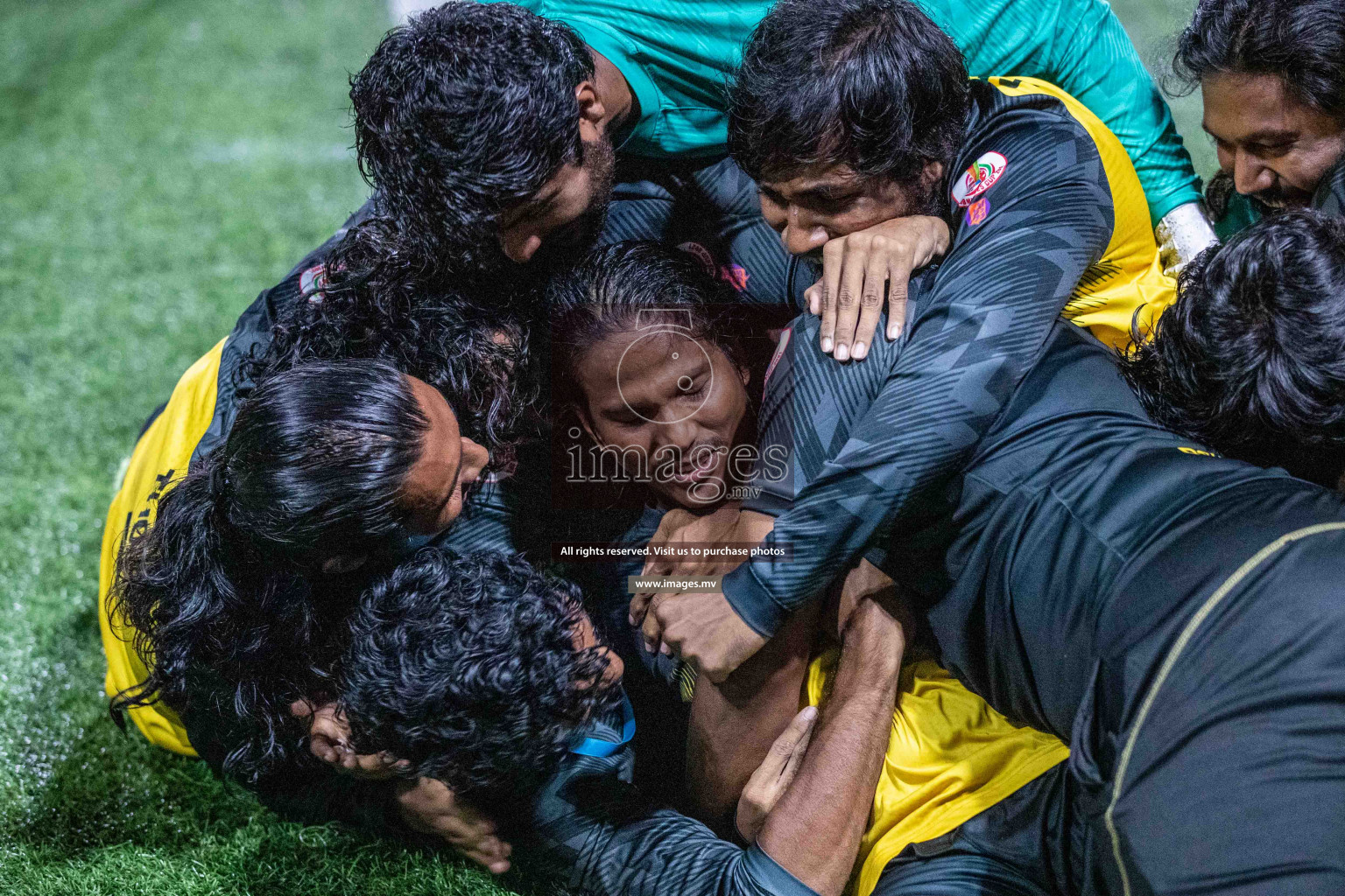 Team FSM Vs Prisons Club in the Semi Finals of Club Maldives 2021 held in Hulhumale, Maldives on 15 December 2021. Photos: Shuu Abdul Sattar / images.mv