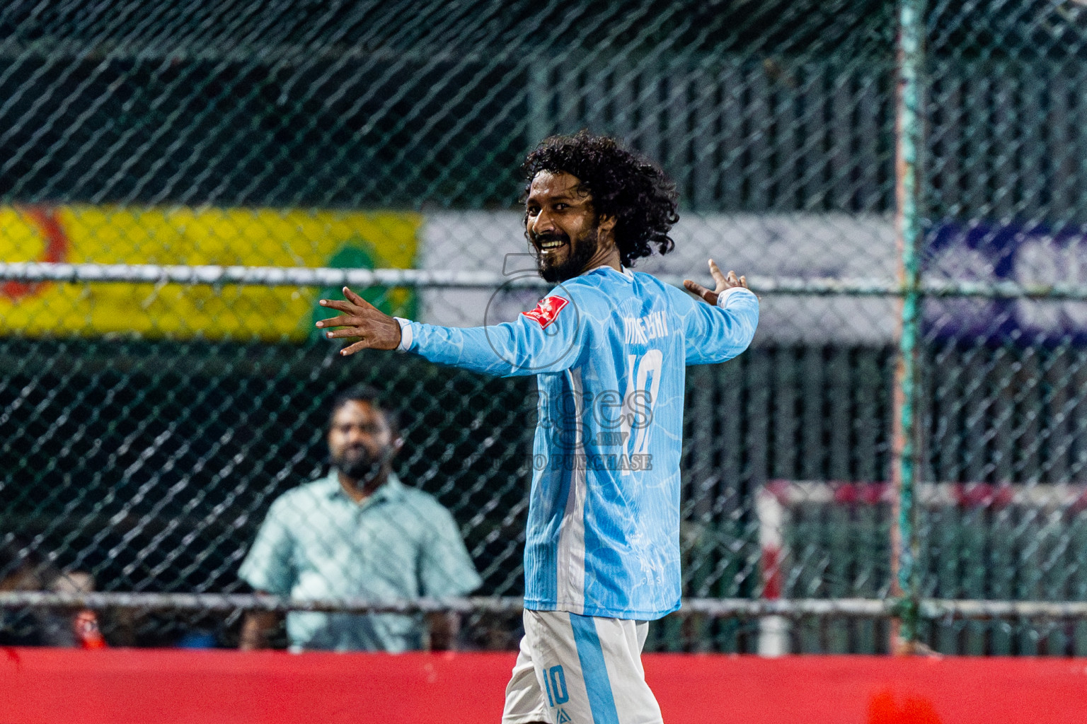 K Maafushi vs K Guraidhoo in Kaafu Atoll Semi Final in Day 24 of Golden Futsal Challenge 2025 was held on Tuesday , 28th January 2025, in Hulhumale', Maldives. Photos: Nausham Waheed / images.mv