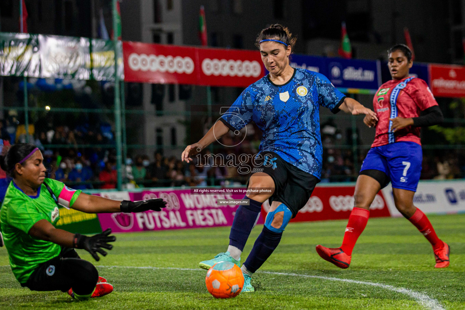 MPL vs Police Club in the Semi Finals of 18/30 Women's Futsal Fiesta 2021 held in Hulhumale, Maldives on 14th December 2021. Photos: Shuu Abdul Sattar / images.mv