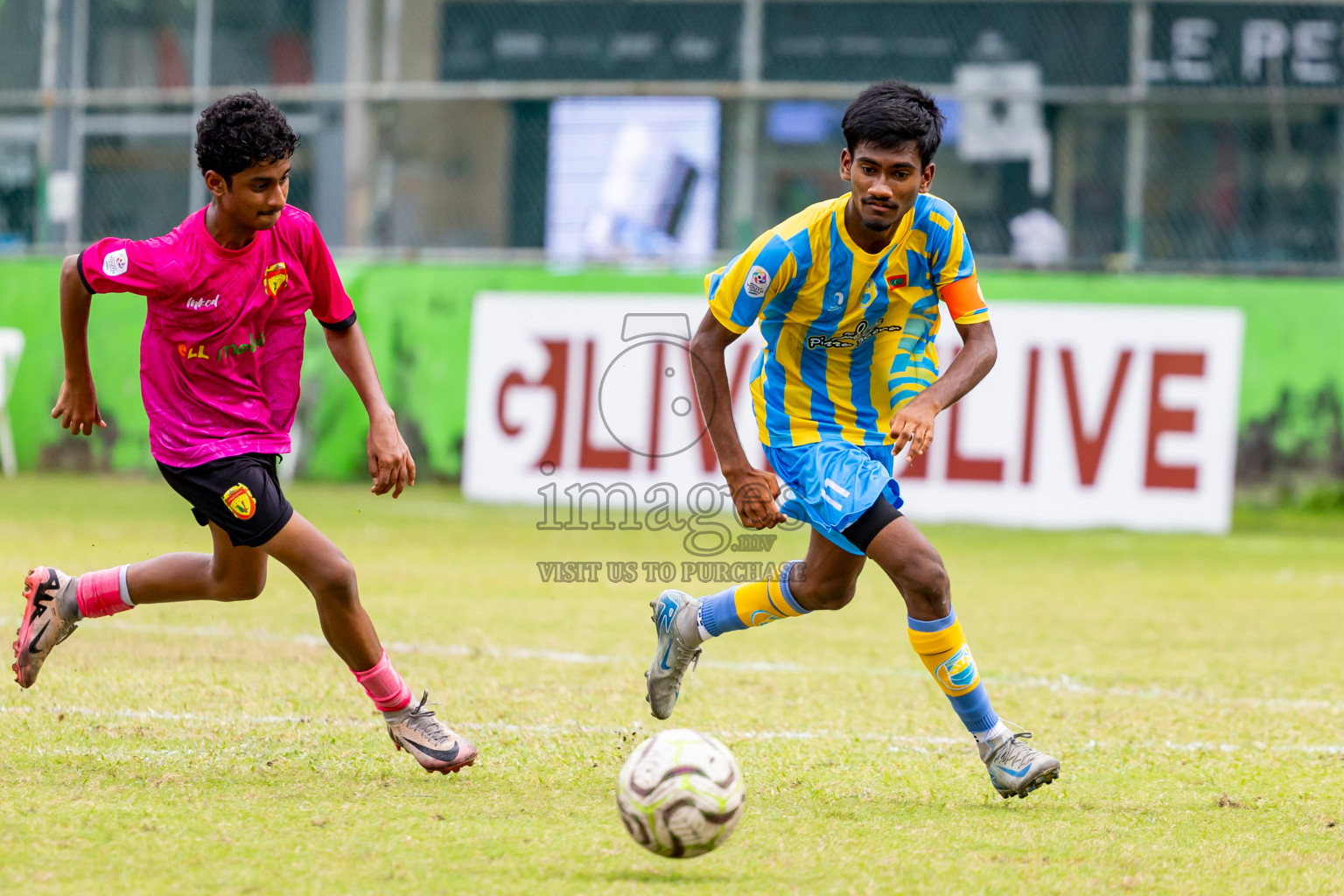 Club Valencia vs United Victory (U16) in Day 10 of Dhivehi Youth League 2024 held at Henveiru Stadium on Sunday, 15th December 2024. Photos: Nausham Waheed / Images.mv