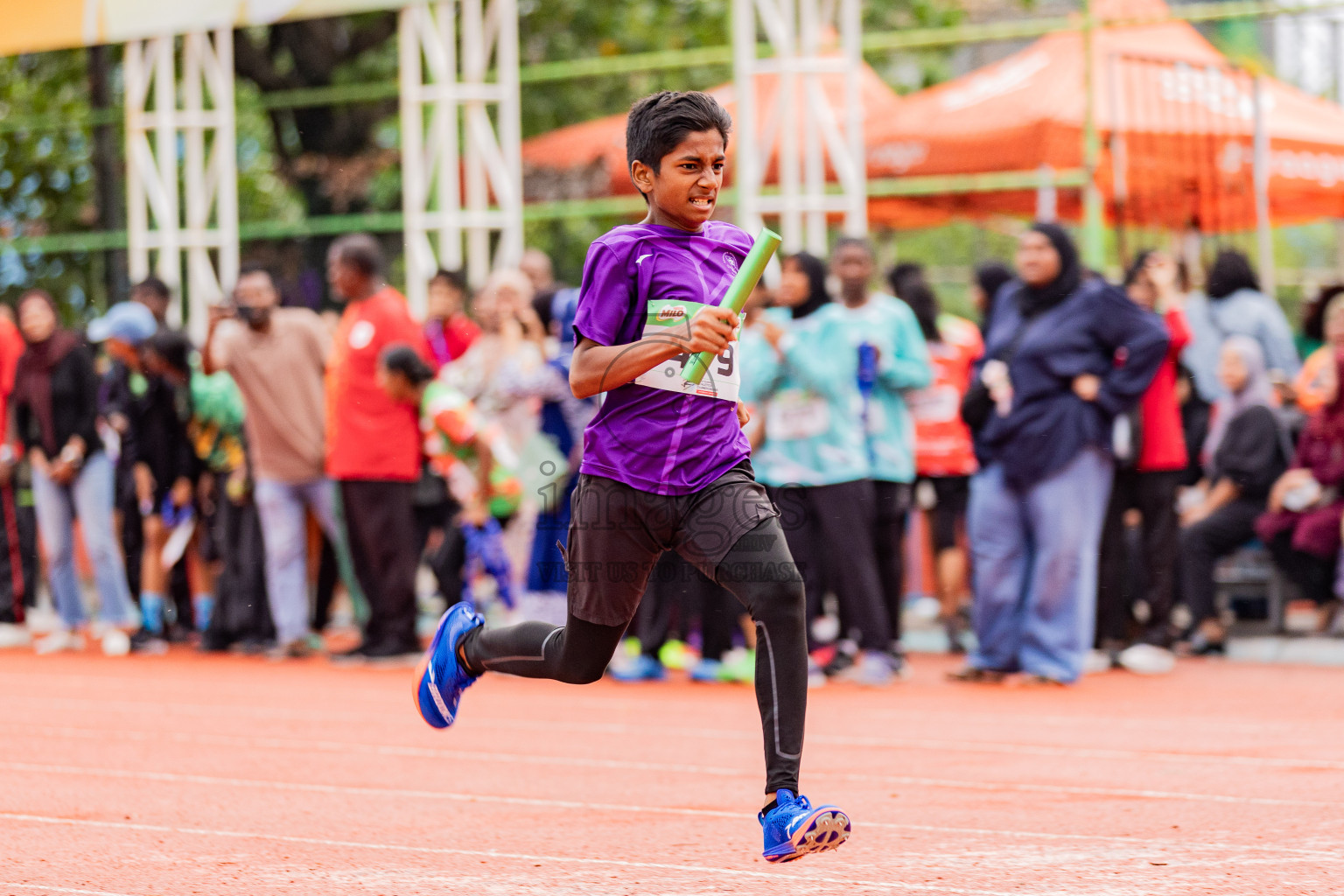 Day 6 of Inter-school Athletics Championship 2025 held in Ekuveni Synthetic Track, Male', Maldives on Sunday, 12th October 2025. Photos by: Areef Adam / Images.mv