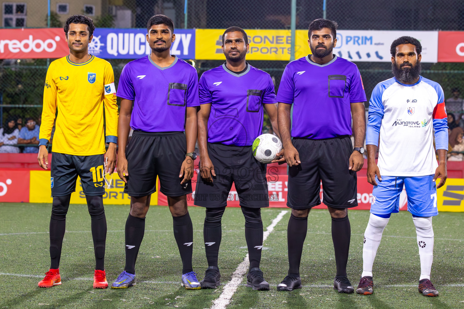 N Kendhikulhudhoo vs N Velidhoo in Day 11 of Golden Futsal Challenge 2024 was held on Thursday, 25th January 2024, in Hulhumale', Maldives
Photos: Ismail Thoriq / images.mv