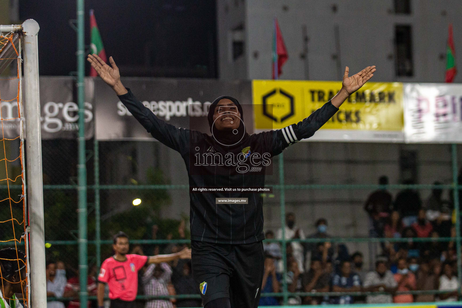 Club WAMCO vs DSC in the Semi Finals of 18/30 Women's Futsal Fiesta 2021 held in Hulhumale, Maldives on 14th December 2021. Photos: Shu Abdul Sattar / images.mv