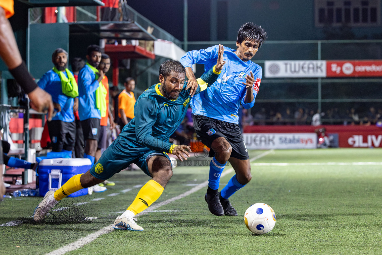 HDh. Hanimaadhoo vs HDh. Neykurendhoo in Day 1 of Golden Futsal Challenge 2025 on Sunday, 5th January 2025, in Hulhumale', Maldives 
Photos: Nausham Waheed / images.mv