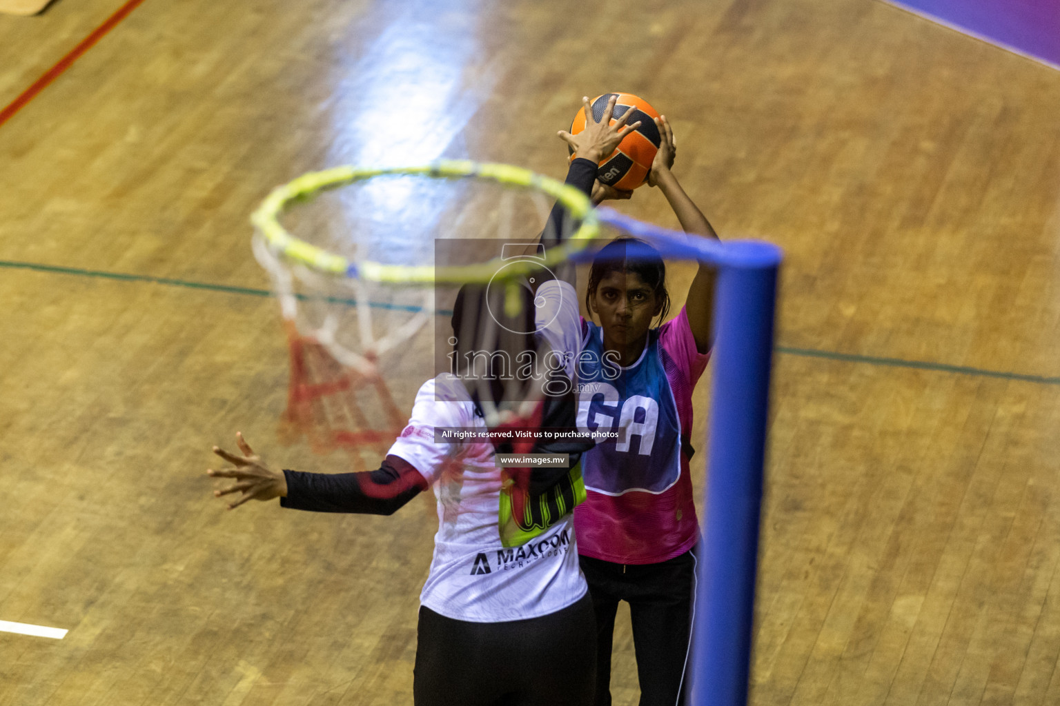 Sports Club Shining Star vs Club Green Streets in the Milo National Netball Tournament 2022 on 17 July 2022, held in Social Center, Male', Maldives. Photographer: Hassan Simah / Images.mv