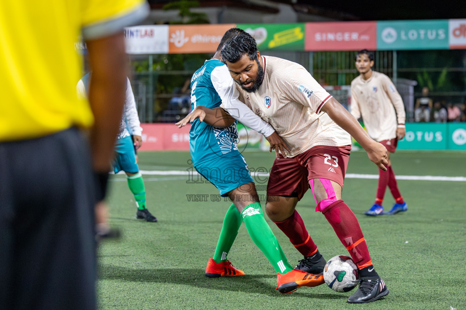 CLUB 220 vs HES CLUB Maldives Classic 2024 held in Rehendi Futsal Ground, Hulhumale', Maldives on Thursday, 12th September 2024. 
Photos: Hassan Simah / images.mv