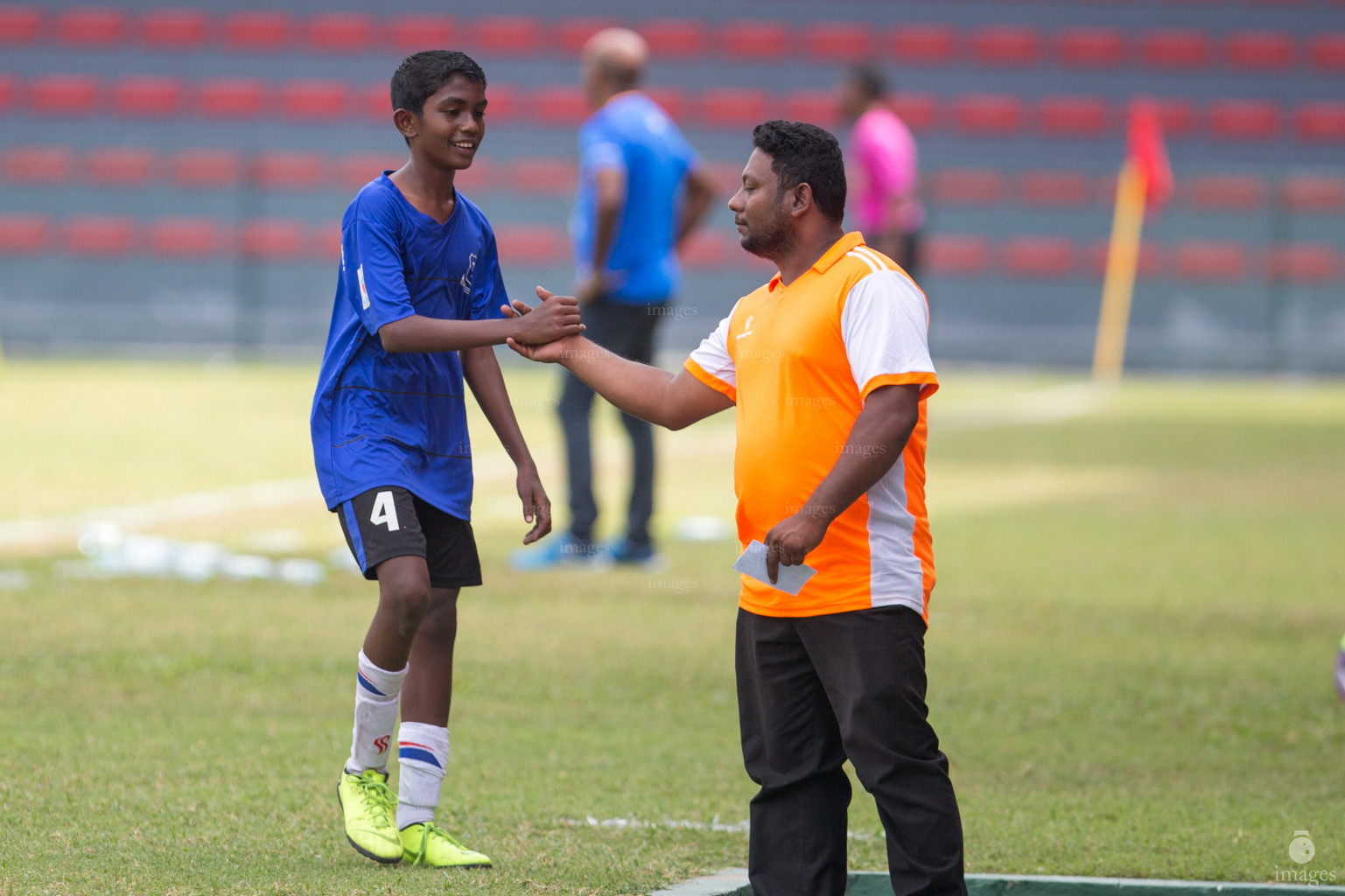 Dharumavantha School vs Kalaafaanu School in Mamen Inter-School Football Tournament 2019 (U15) on 3rd March 2019, Sunday in Male' Maldives (Images.mv Photo: Suadh Abdul Sattar)