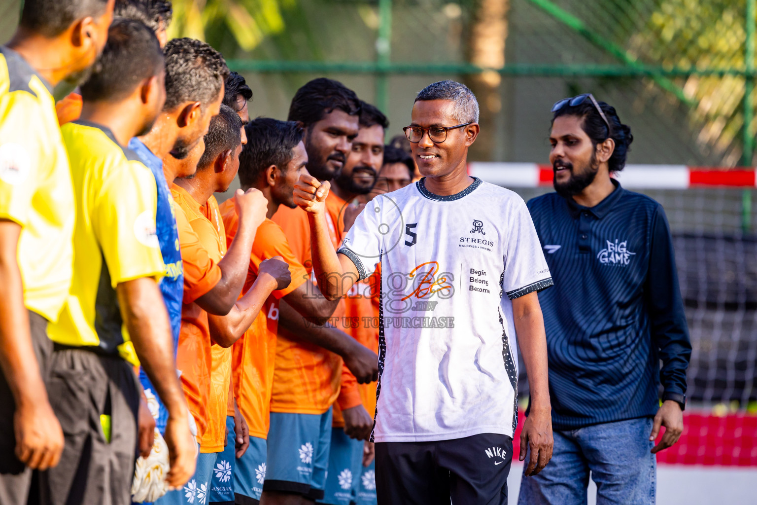 Velavaru vs ST Regis in Day 1 of Resort League 2025 (Dhaalu Zone) was held on Thursday, 15th May 2025 in Niyama Private island, Dhaalu Atoll, Maldives. Photos: Nausham Waheed / images.mv