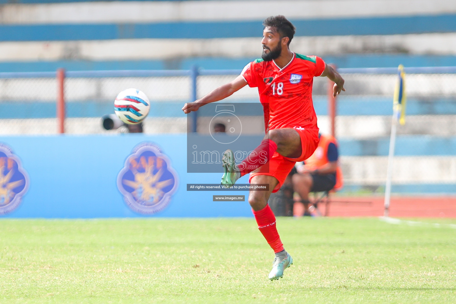 Kuwait vs Bangladesh in the Semi-final of SAFF Championship 2023 held in Sree Kanteerava Stadium, Bengaluru, India, on Saturday, 1st July 2023. Photos: Nausham Waheed, Hassan Simah / images.mv